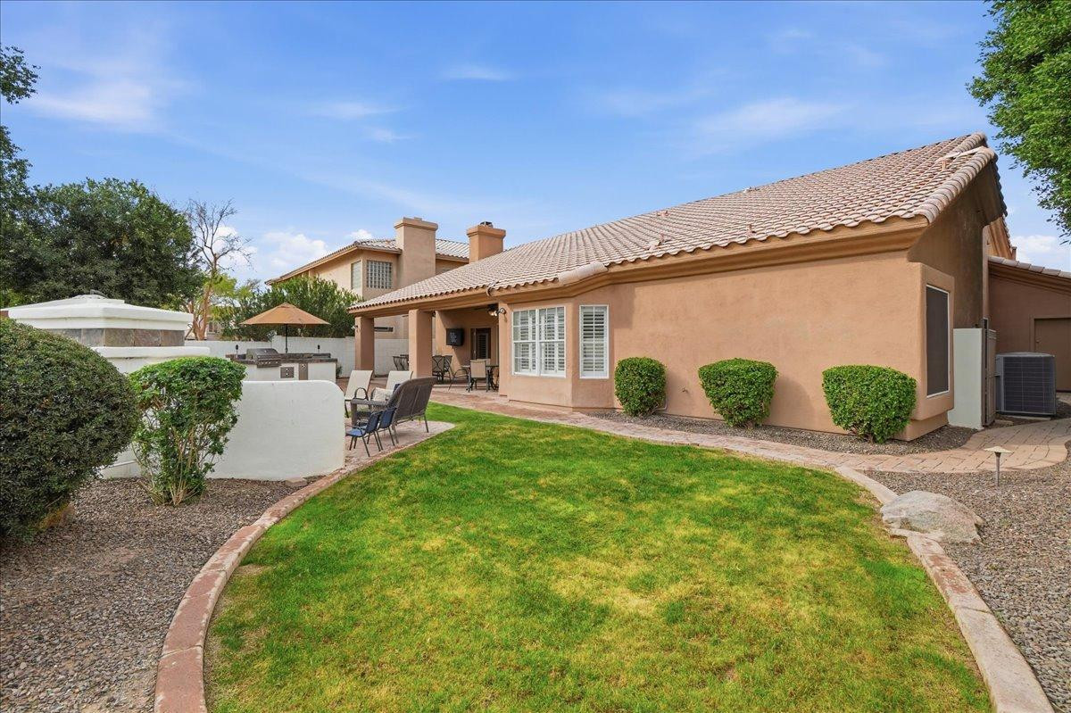 1909 E Coral Tree Drive