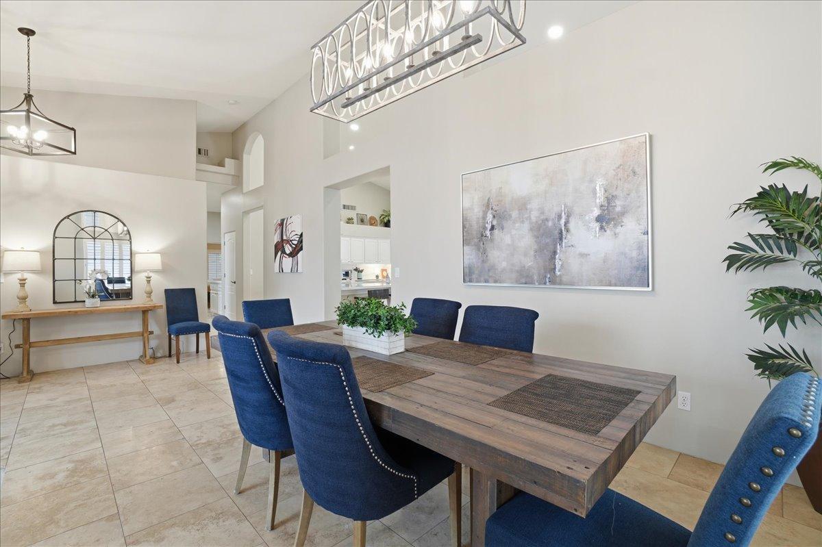 1909 E Coral Tree Drive