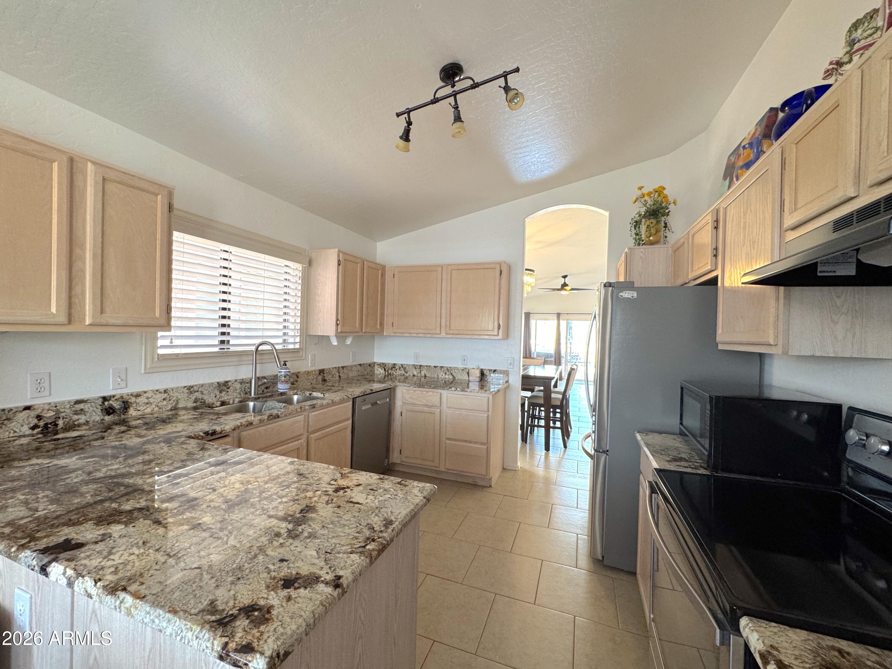 15017 S 39TH Street