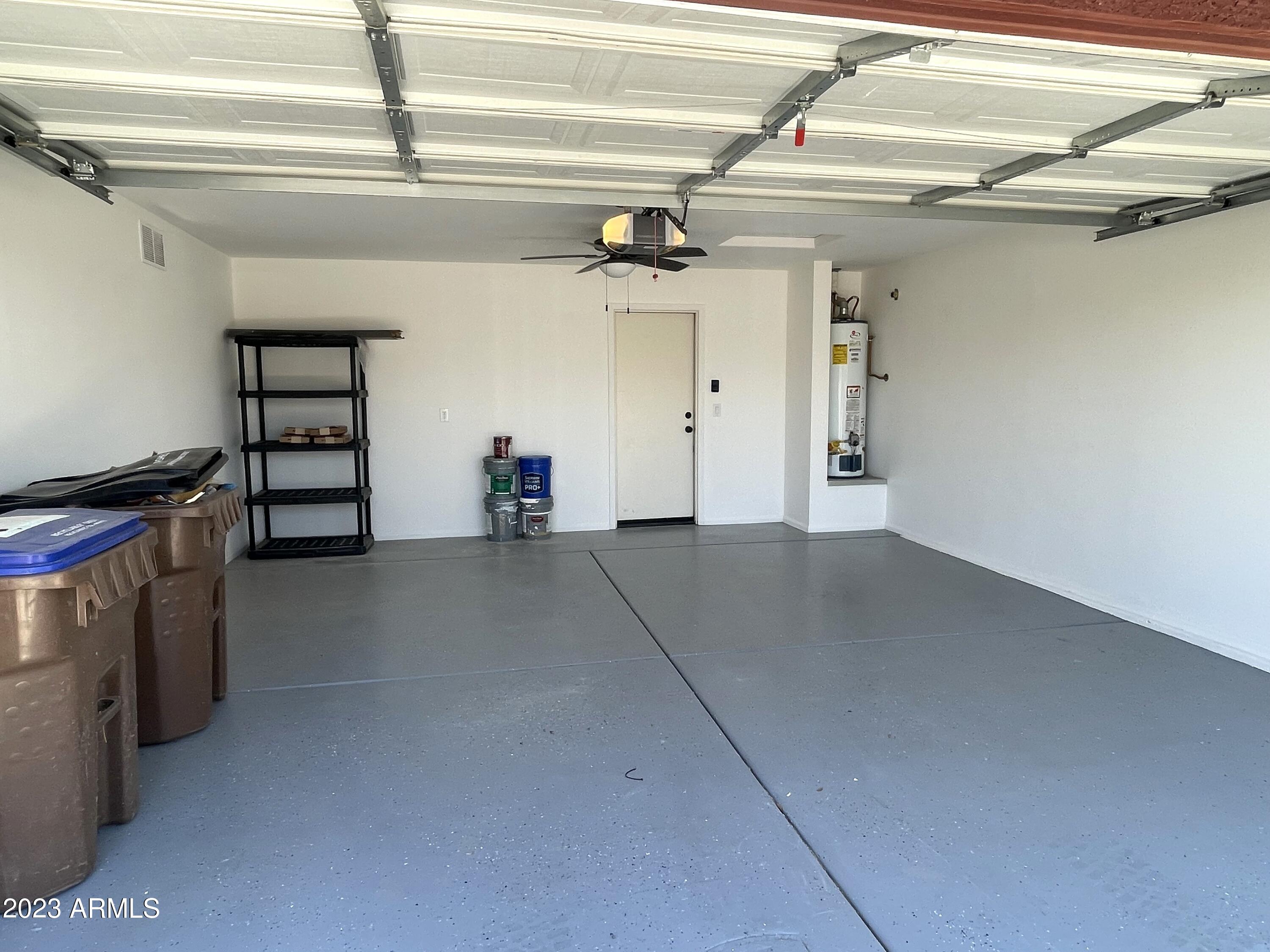 1731 E JEANNE Lane