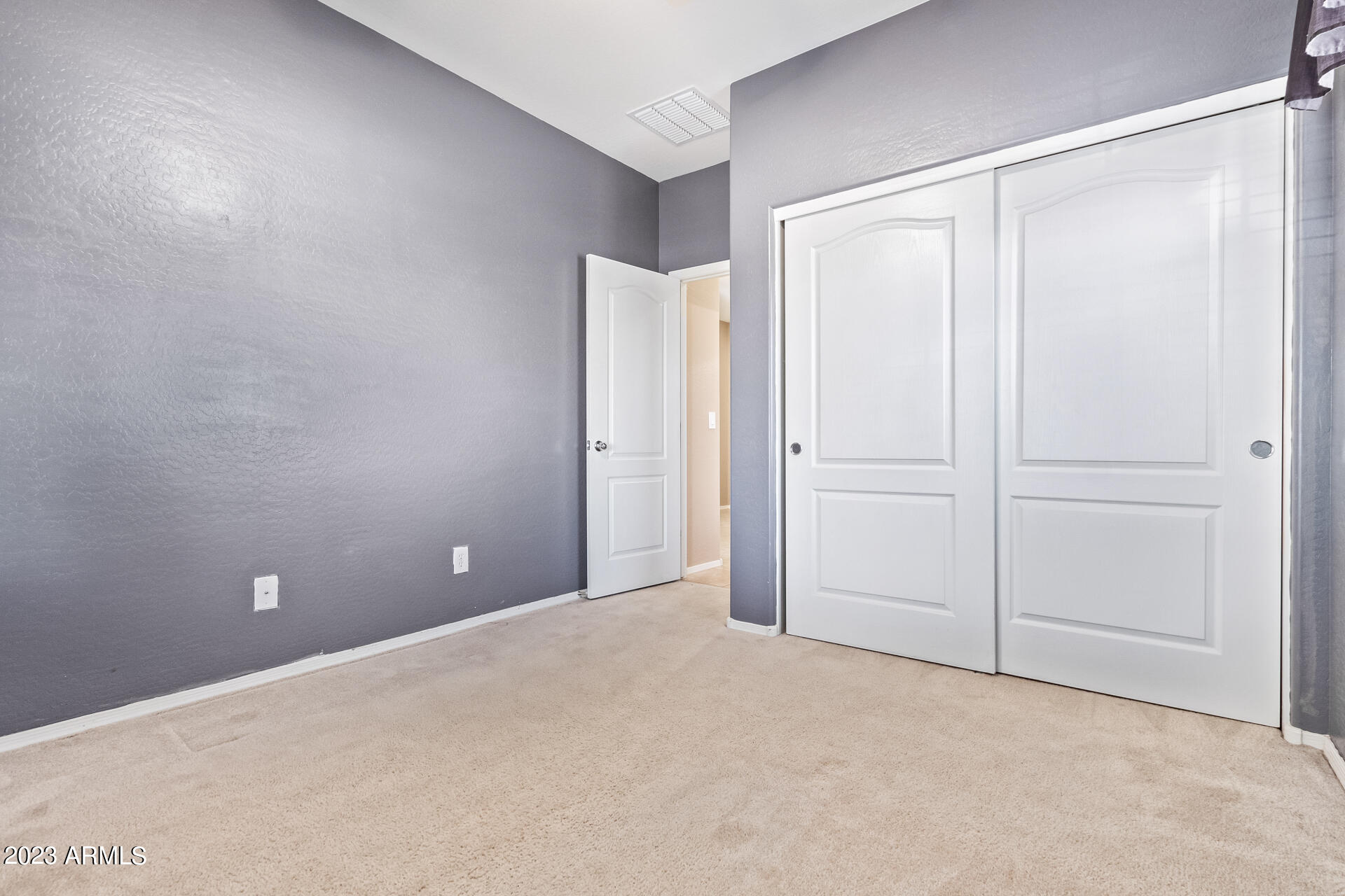 18608 W LUPINE Avenue