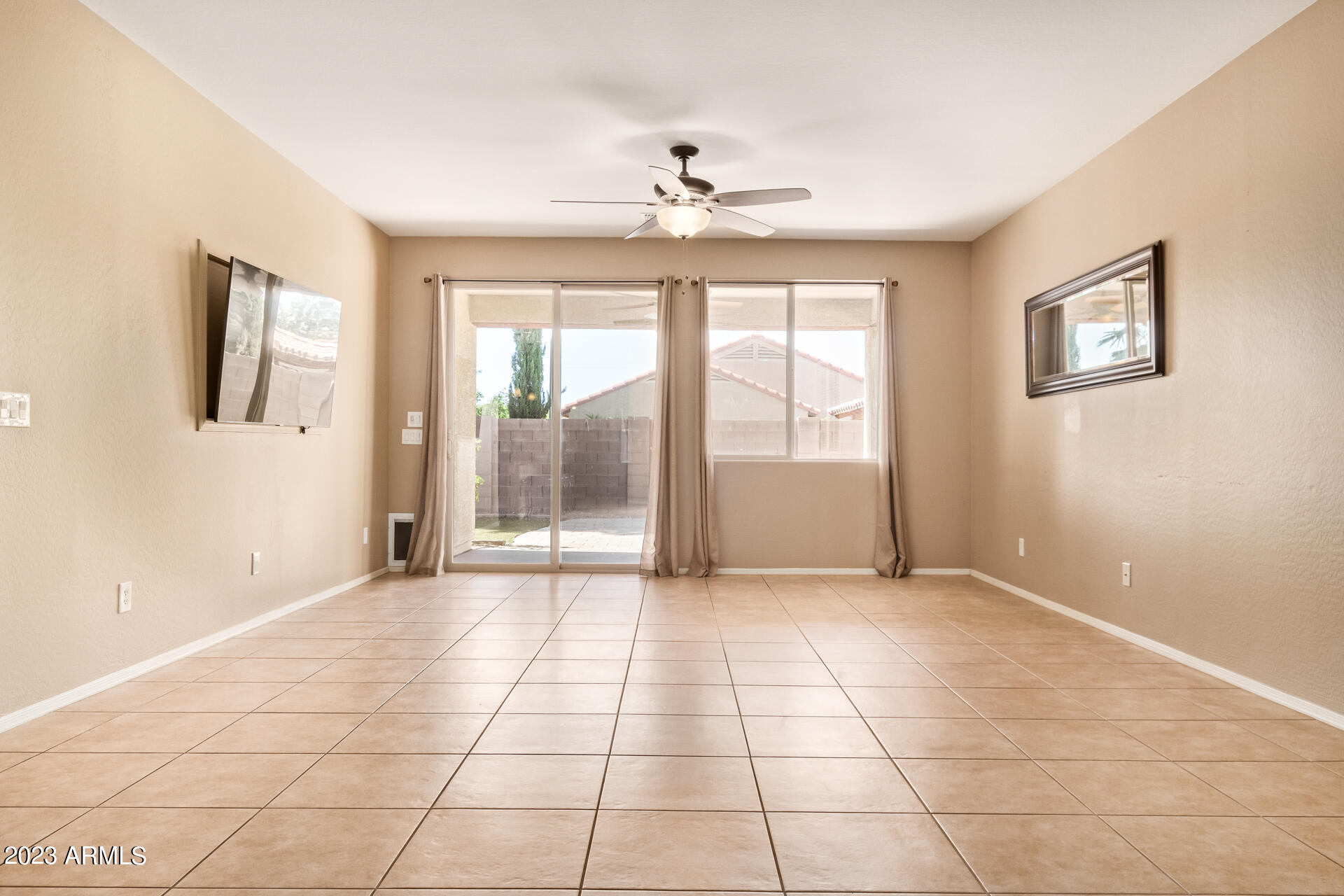 18608 W LUPINE Avenue