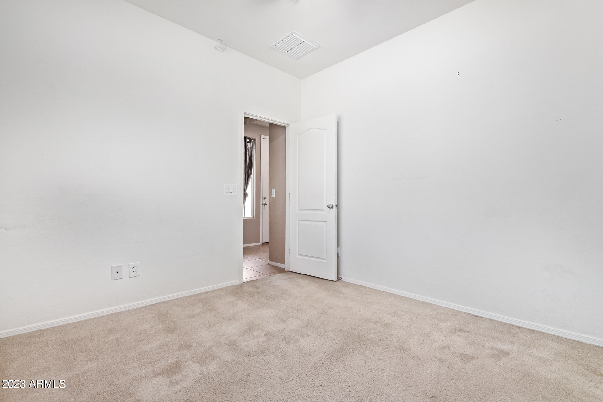 18608 W LUPINE Avenue