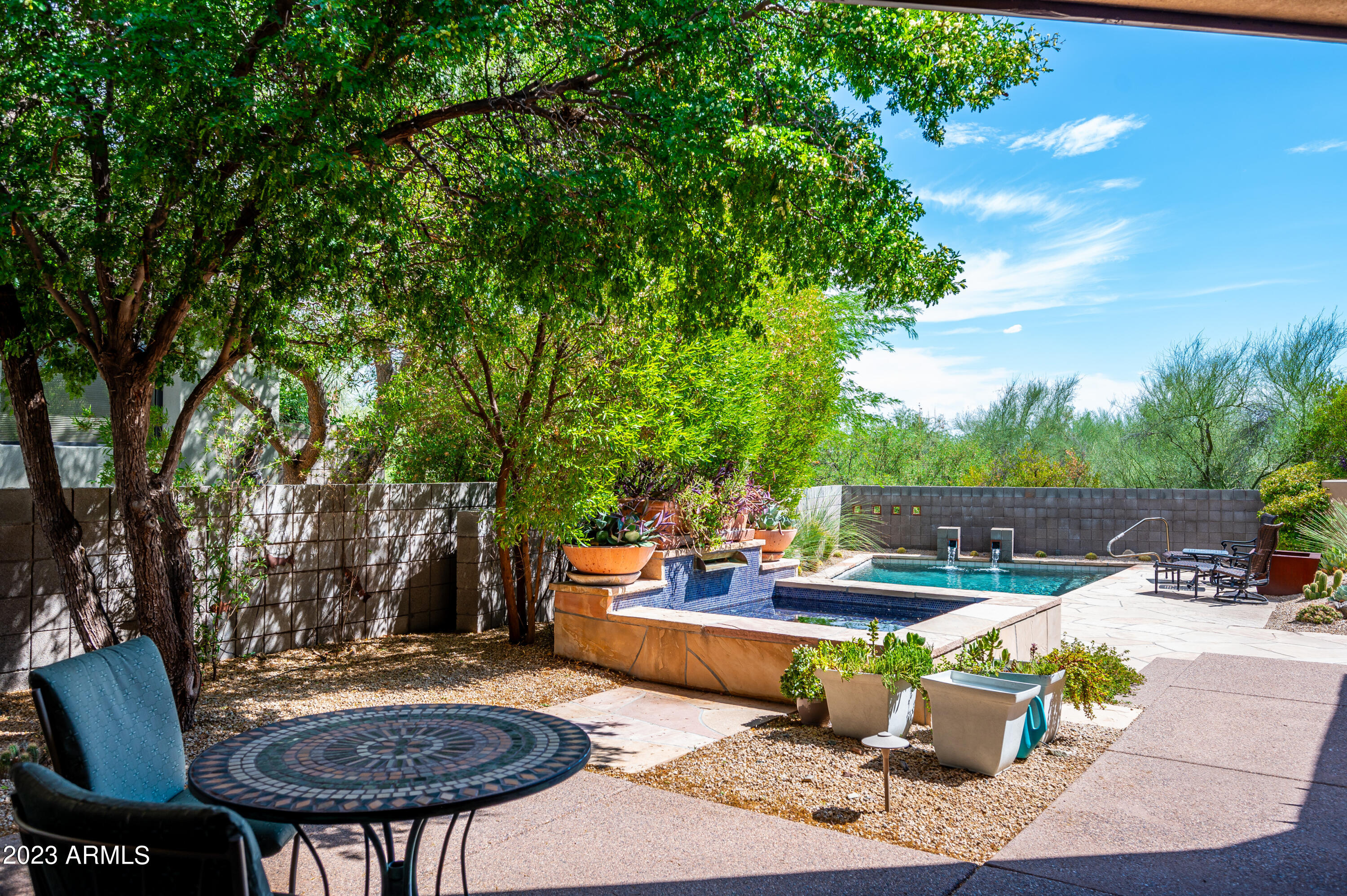 10507 E FERNWOOD Lane