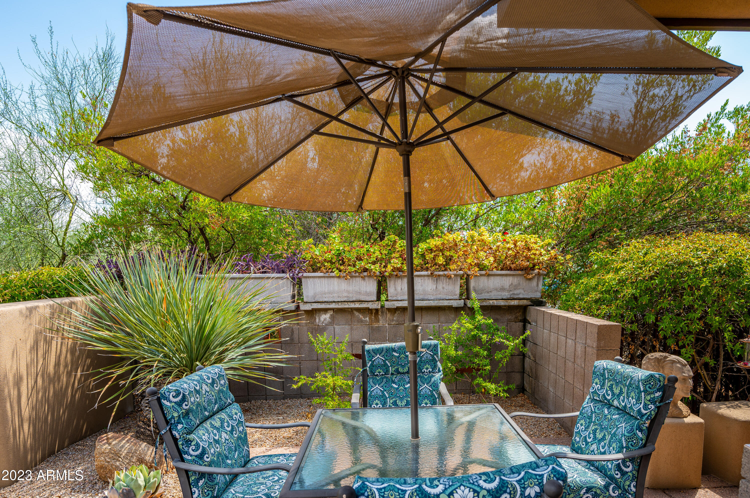 10507 E FERNWOOD Lane