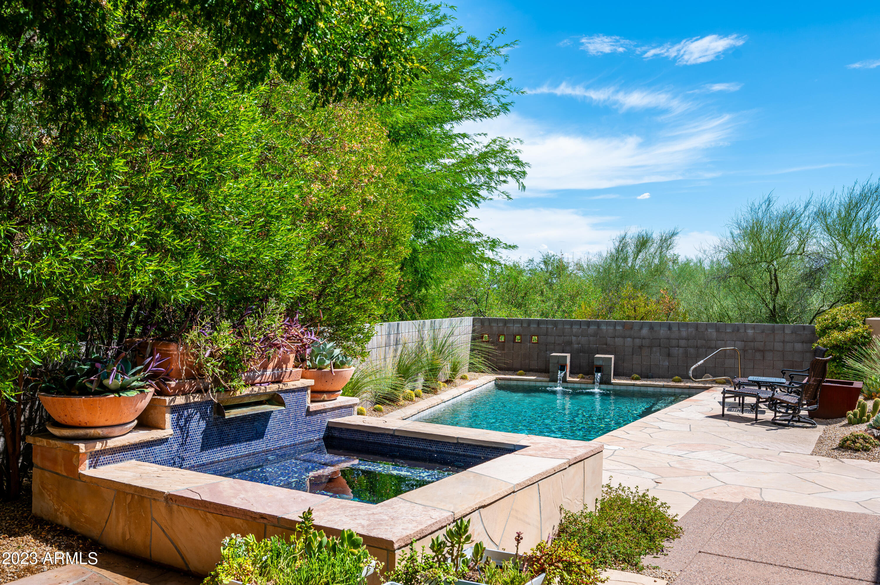 10507 E FERNWOOD Lane