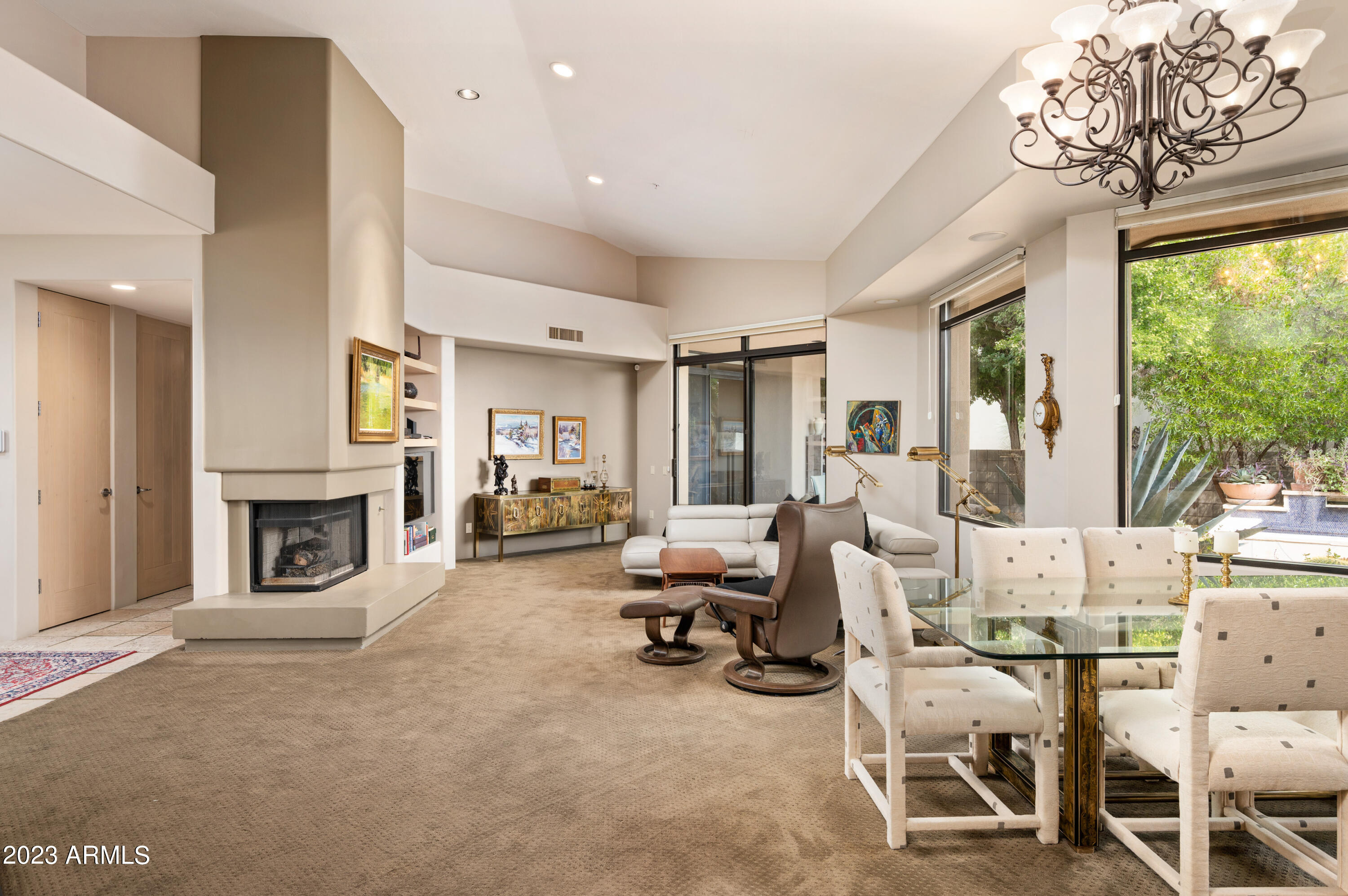 10507 E FERNWOOD Lane