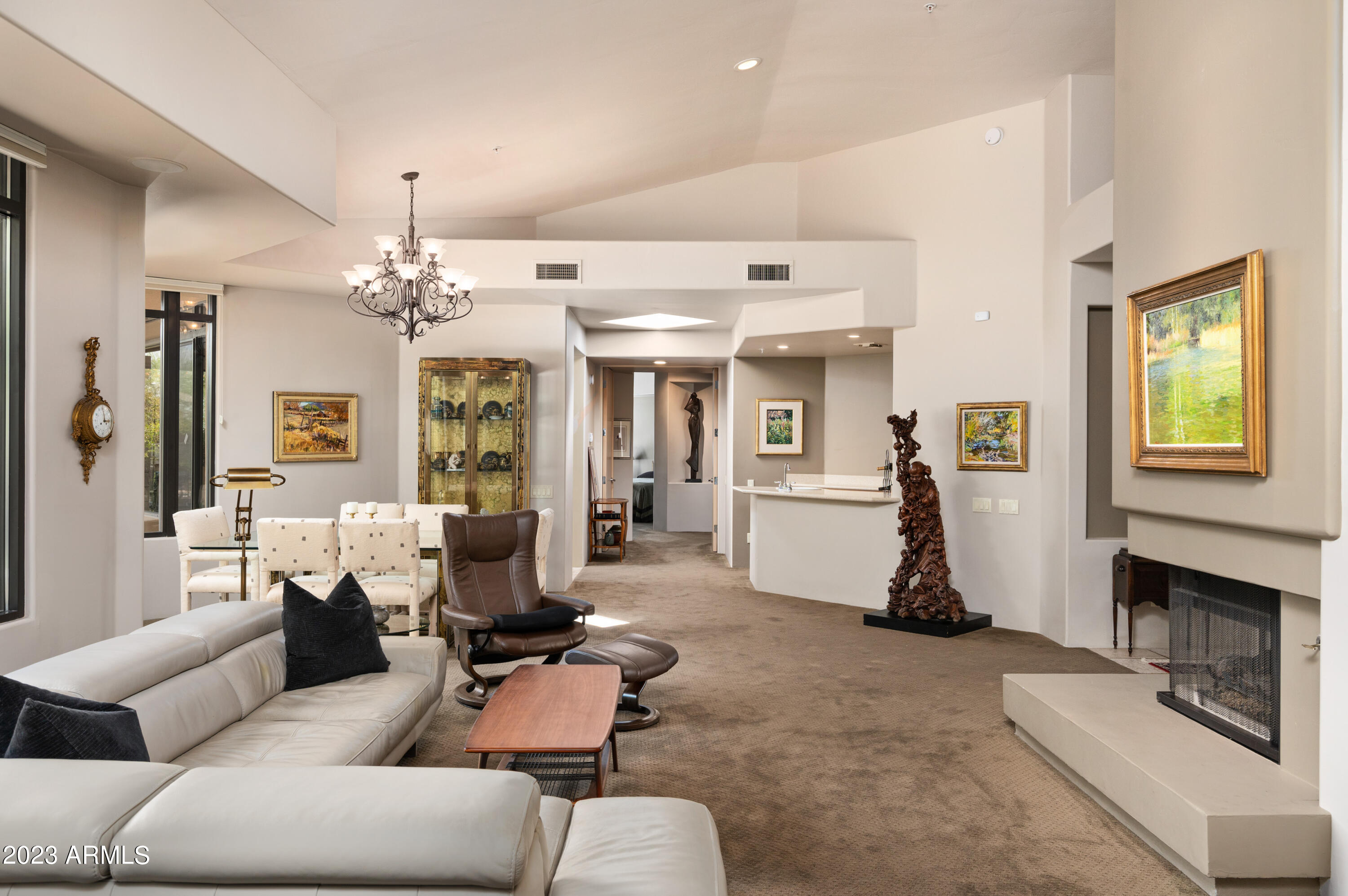 10507 E FERNWOOD Lane