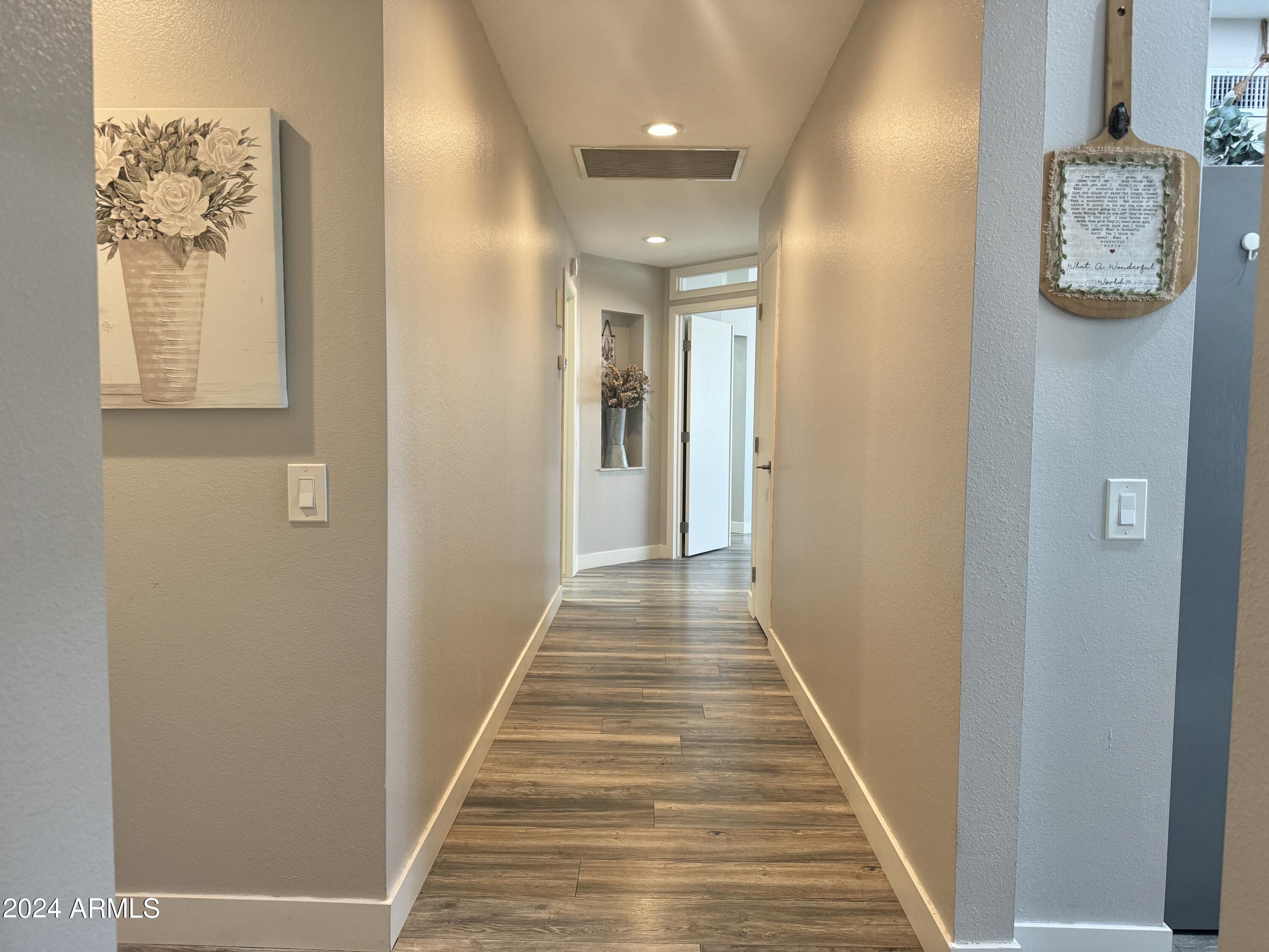 14203 W MEADOWOOD Drive