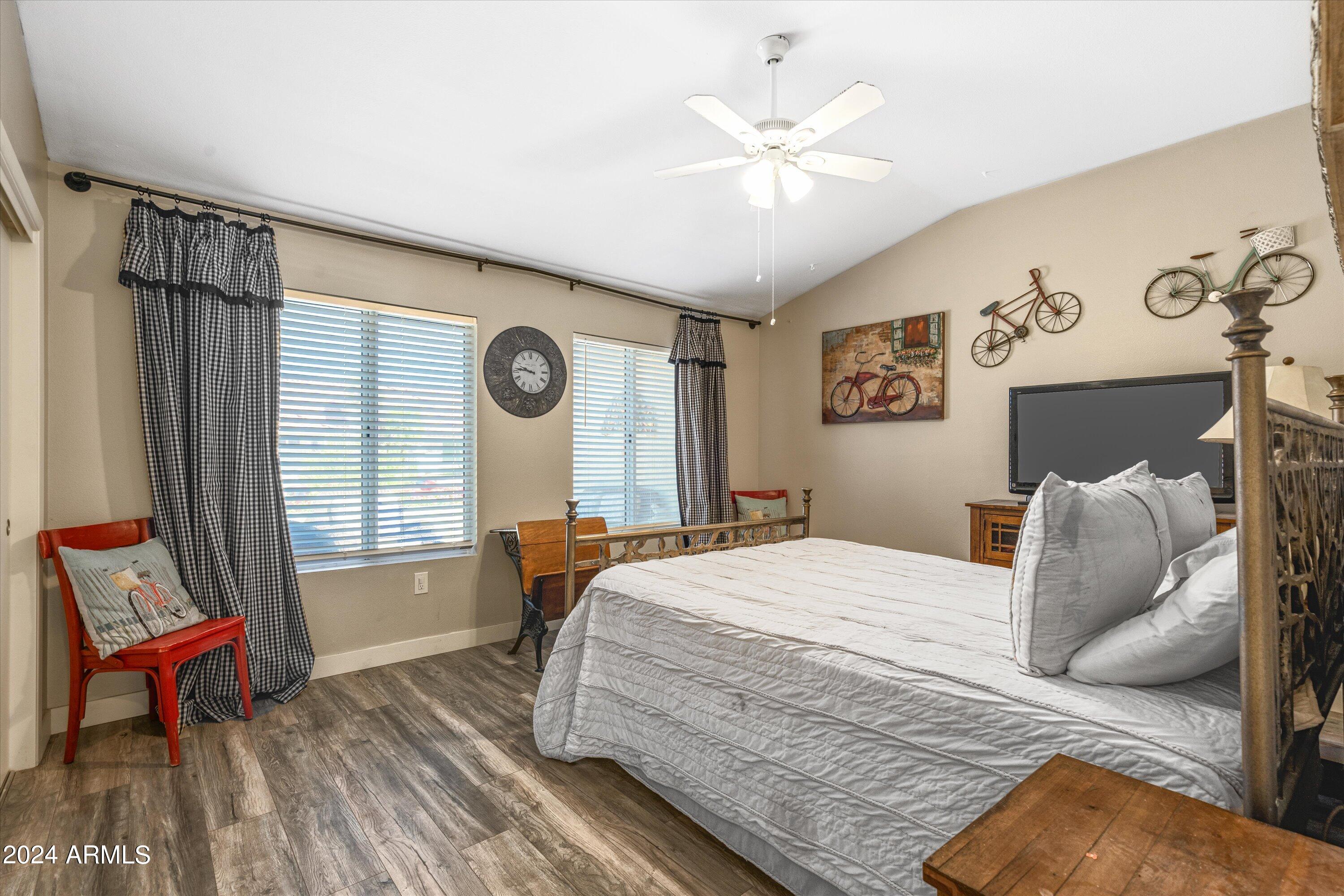 14203 W MEADOWOOD Drive