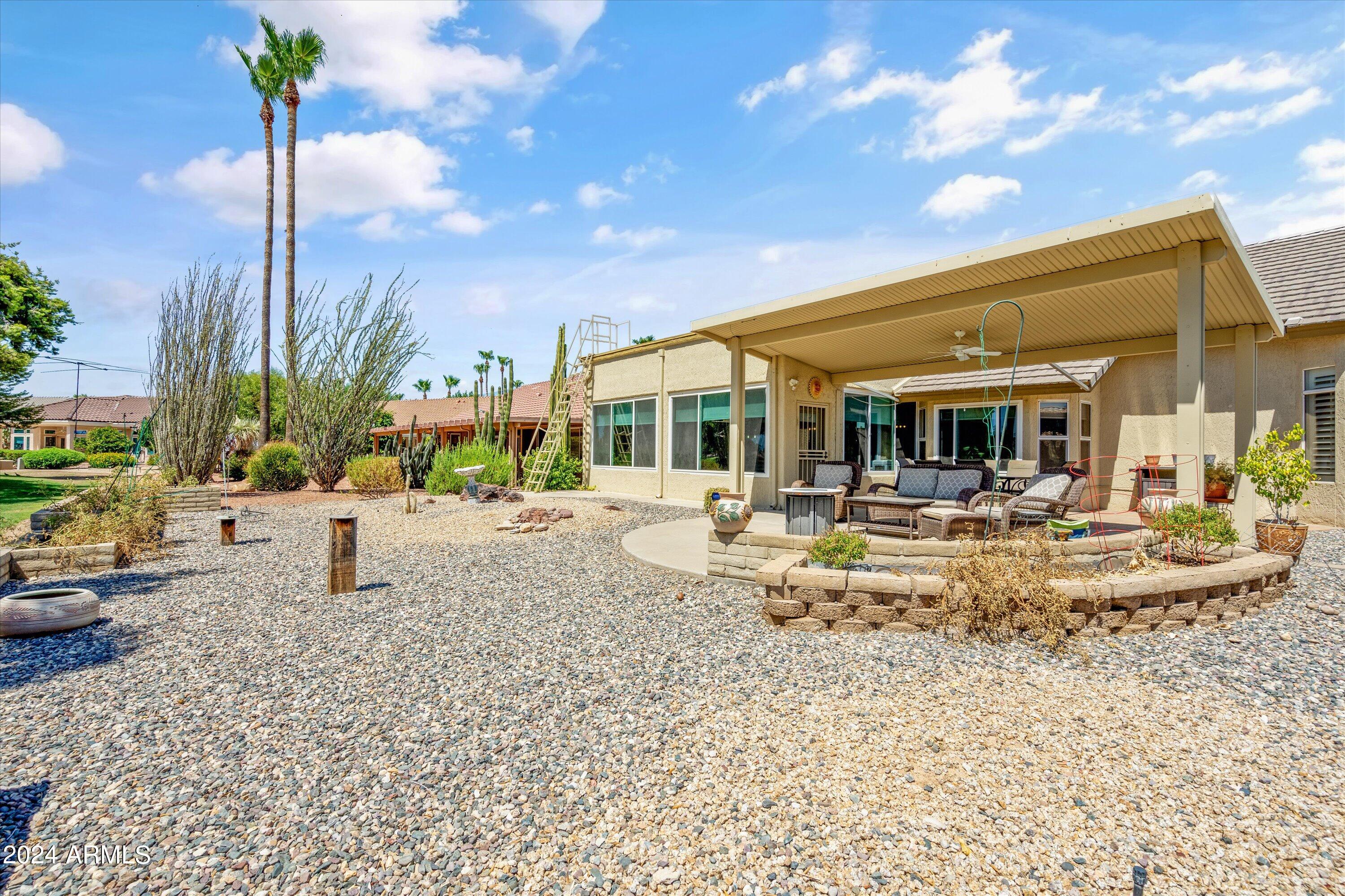 14203 W MEADOWOOD Drive