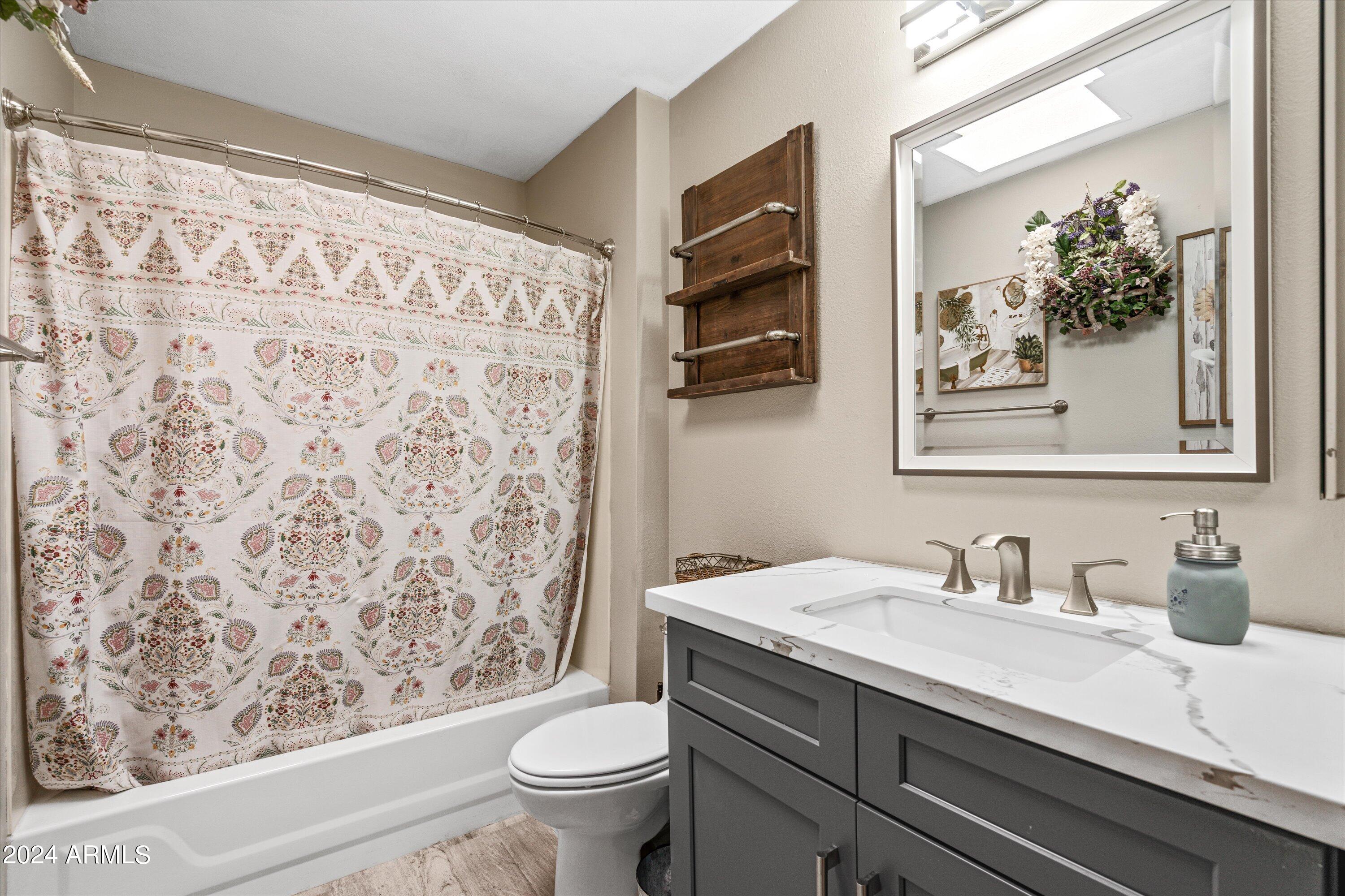 14203 W MEADOWOOD Drive