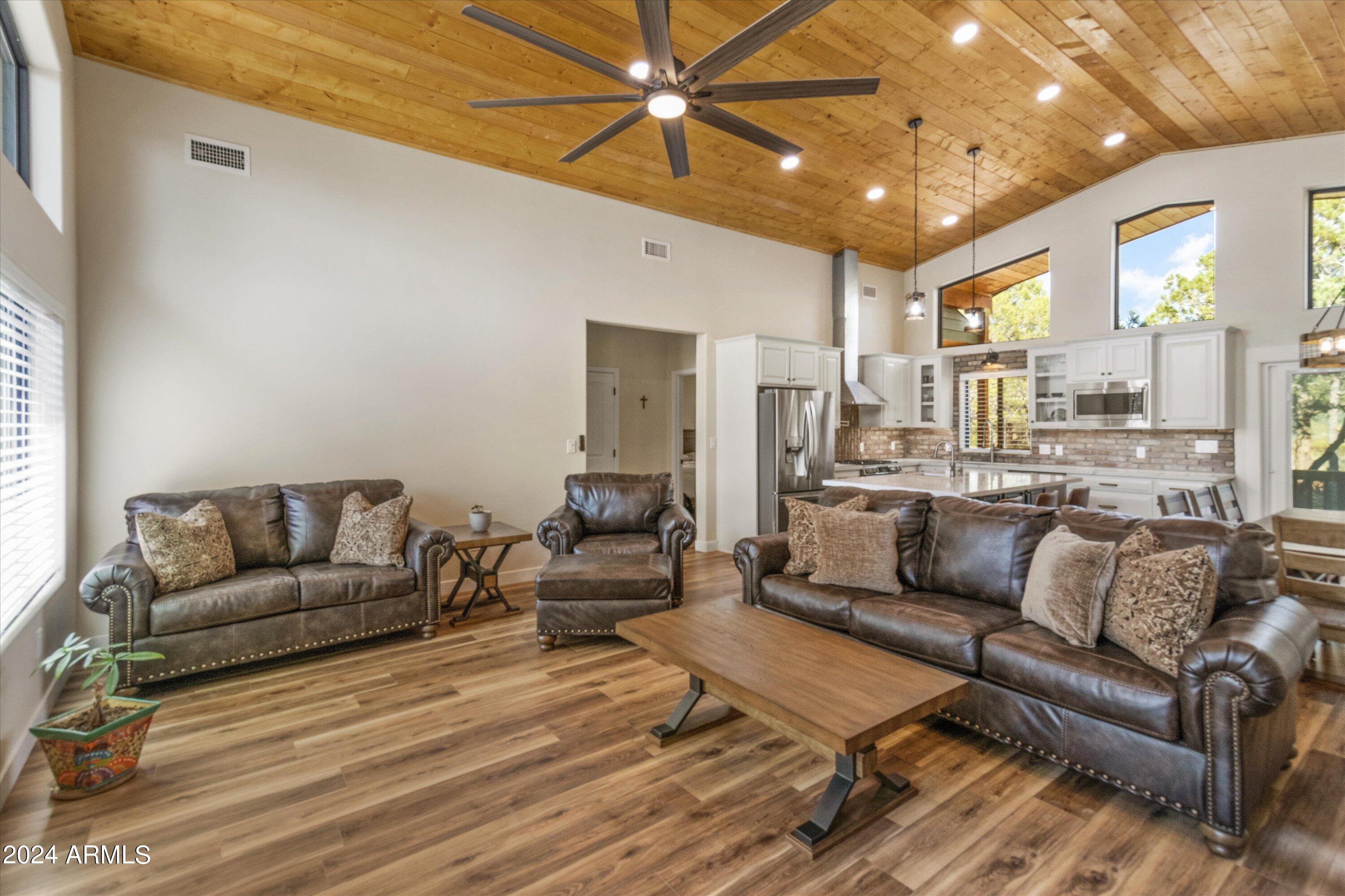 5403 Gray Wolf Drive