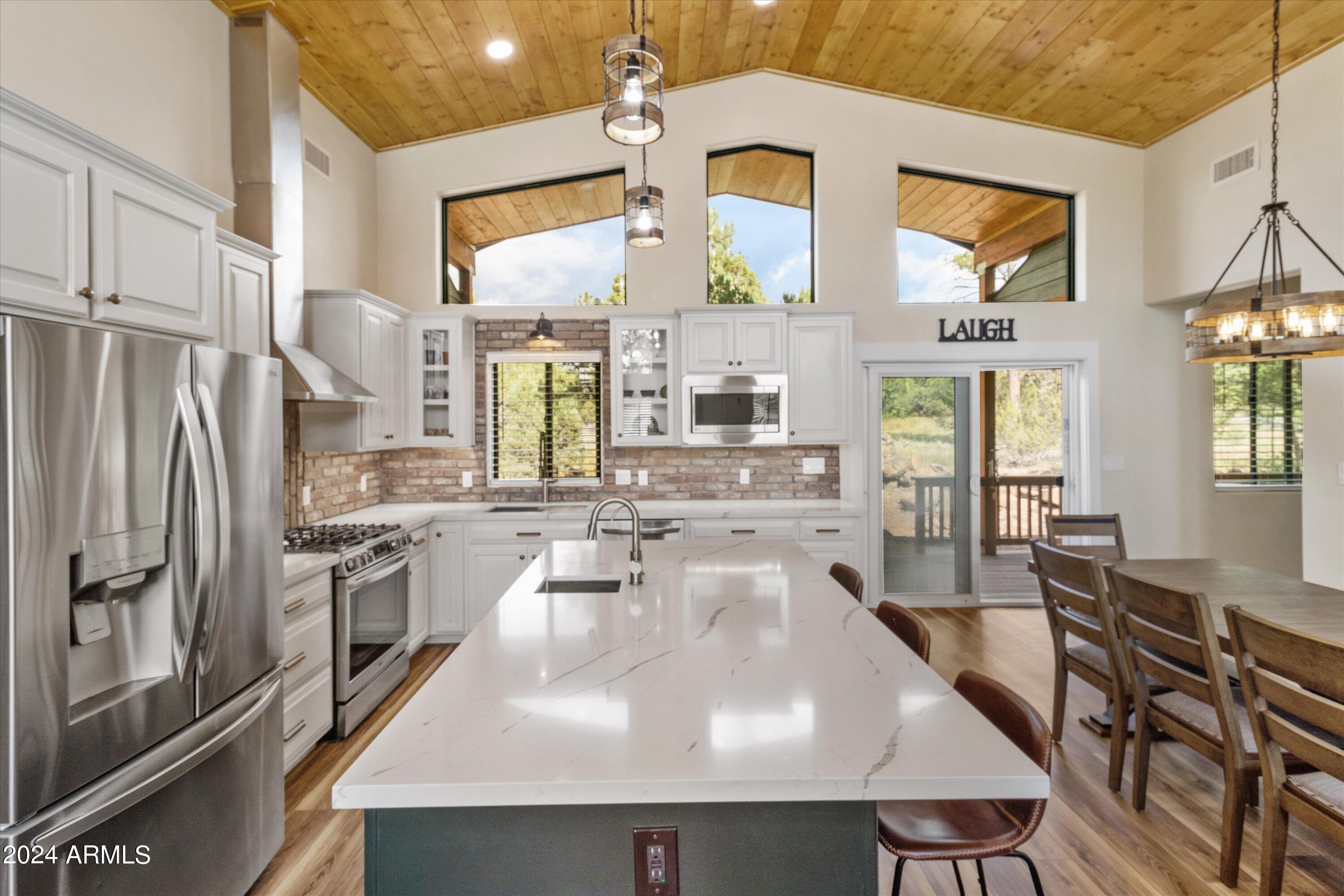 5403 Gray Wolf Drive