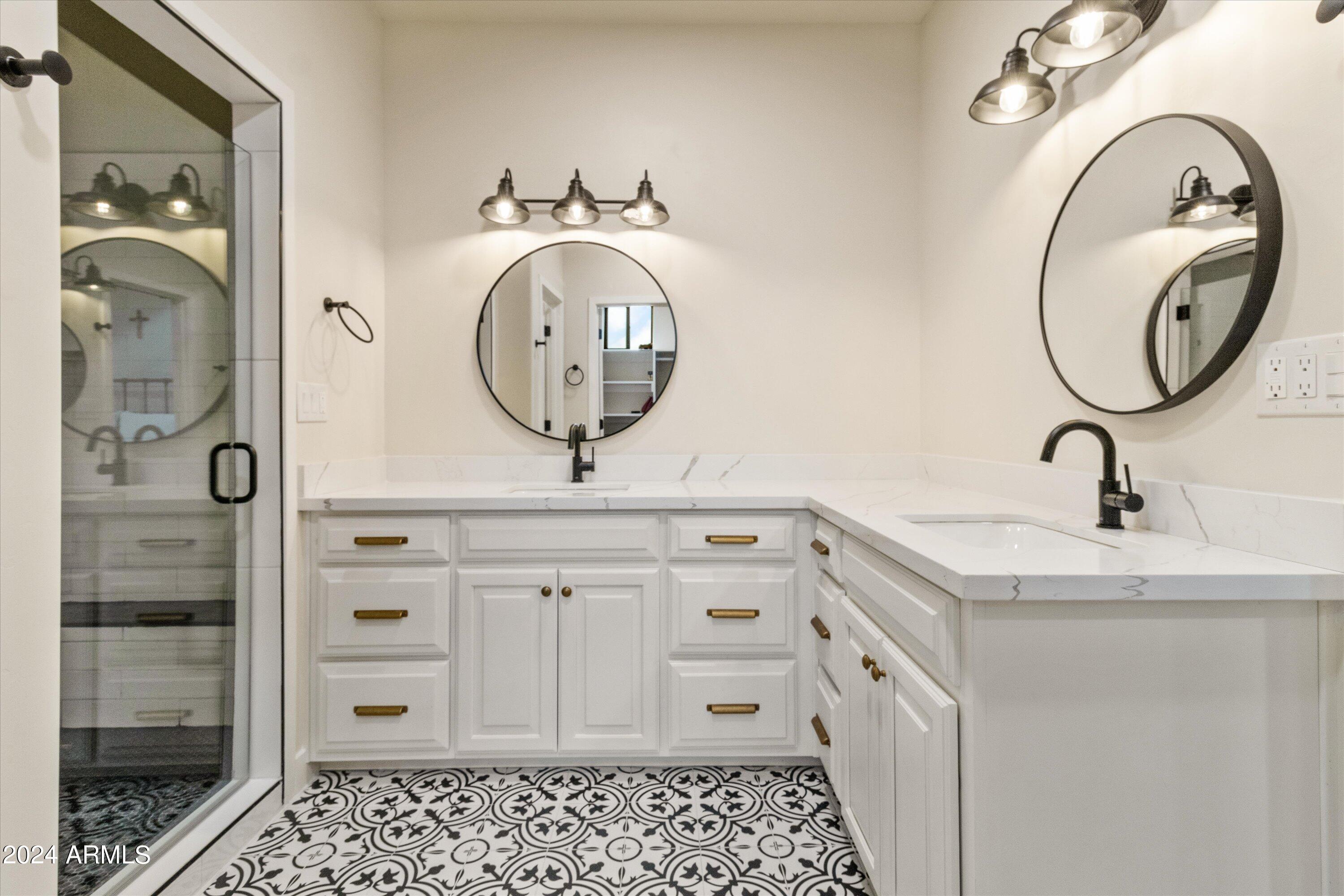 5403 Gray Wolf Drive