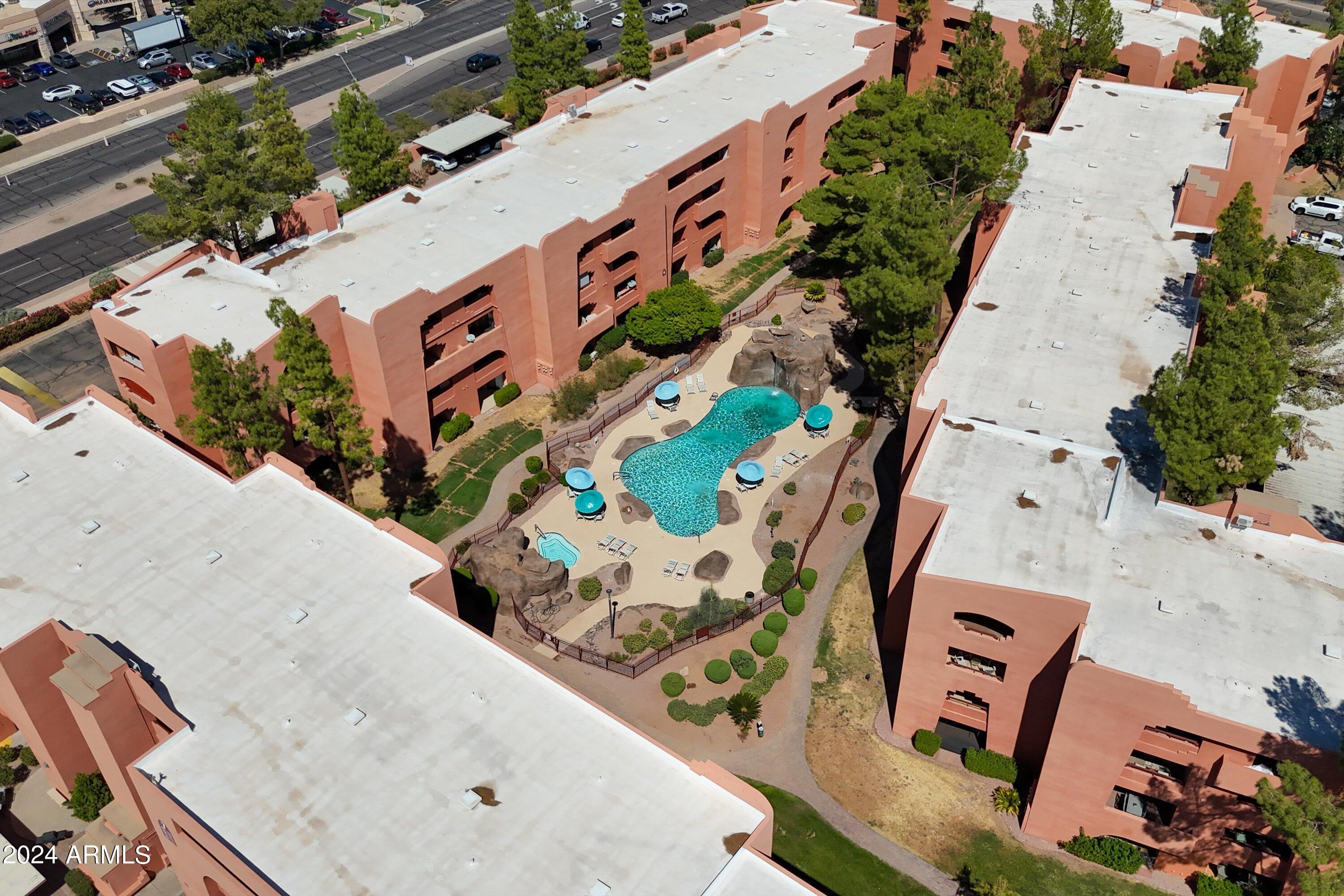 12212 N Paradise Vlg Parkway S, 212