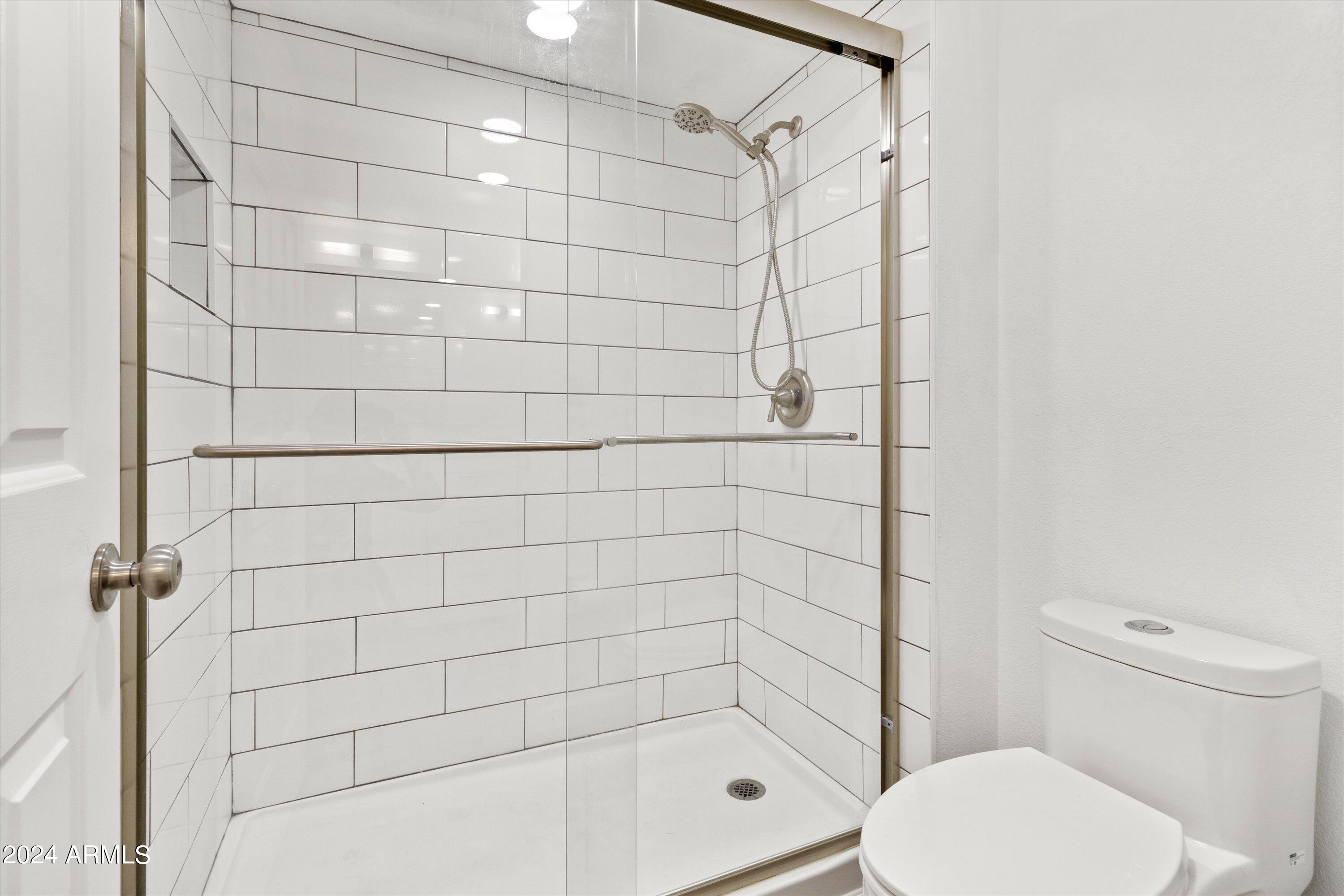 12212 N Paradise Vlg Parkway S, 212