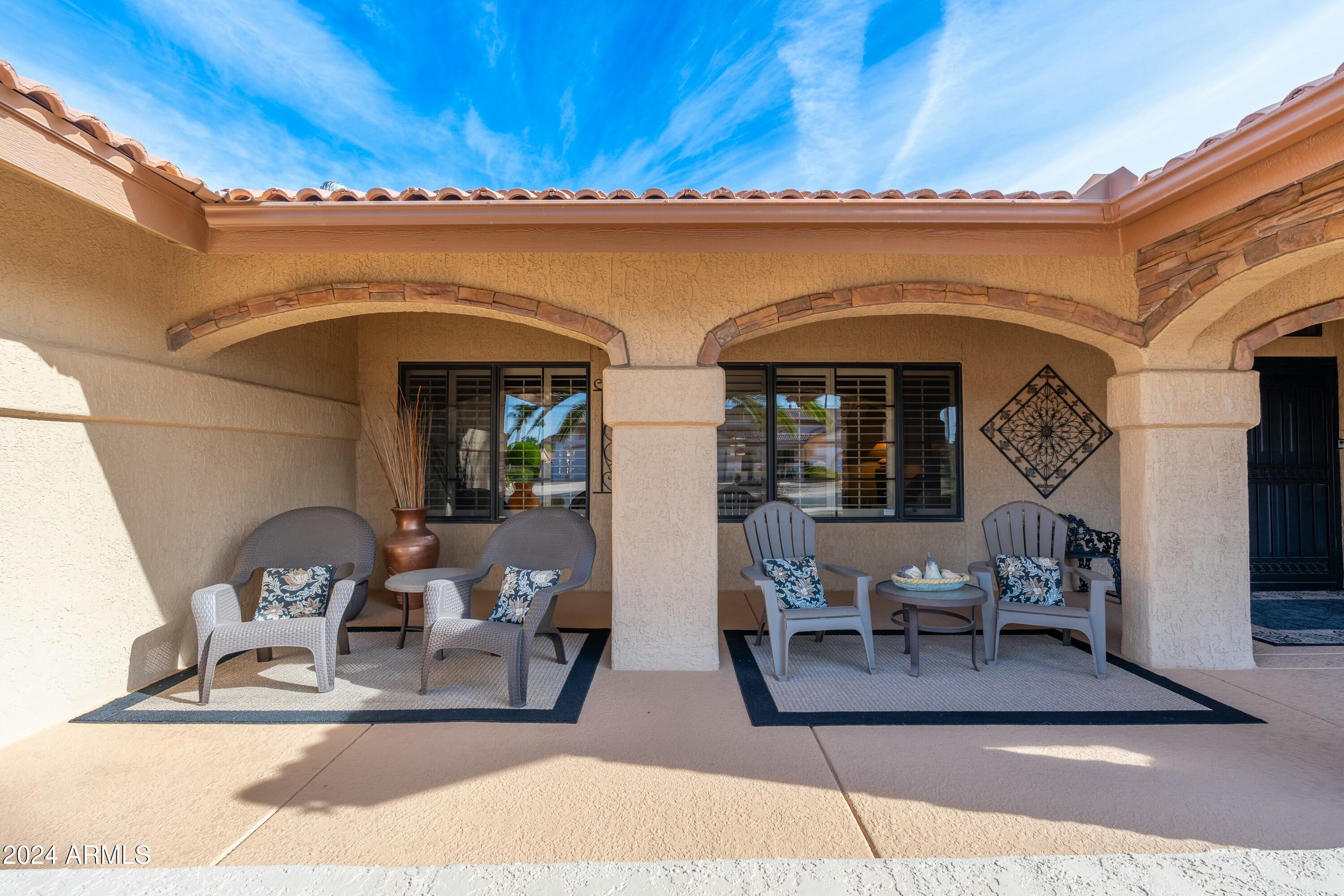 21015 N DESERT SANDS Drive