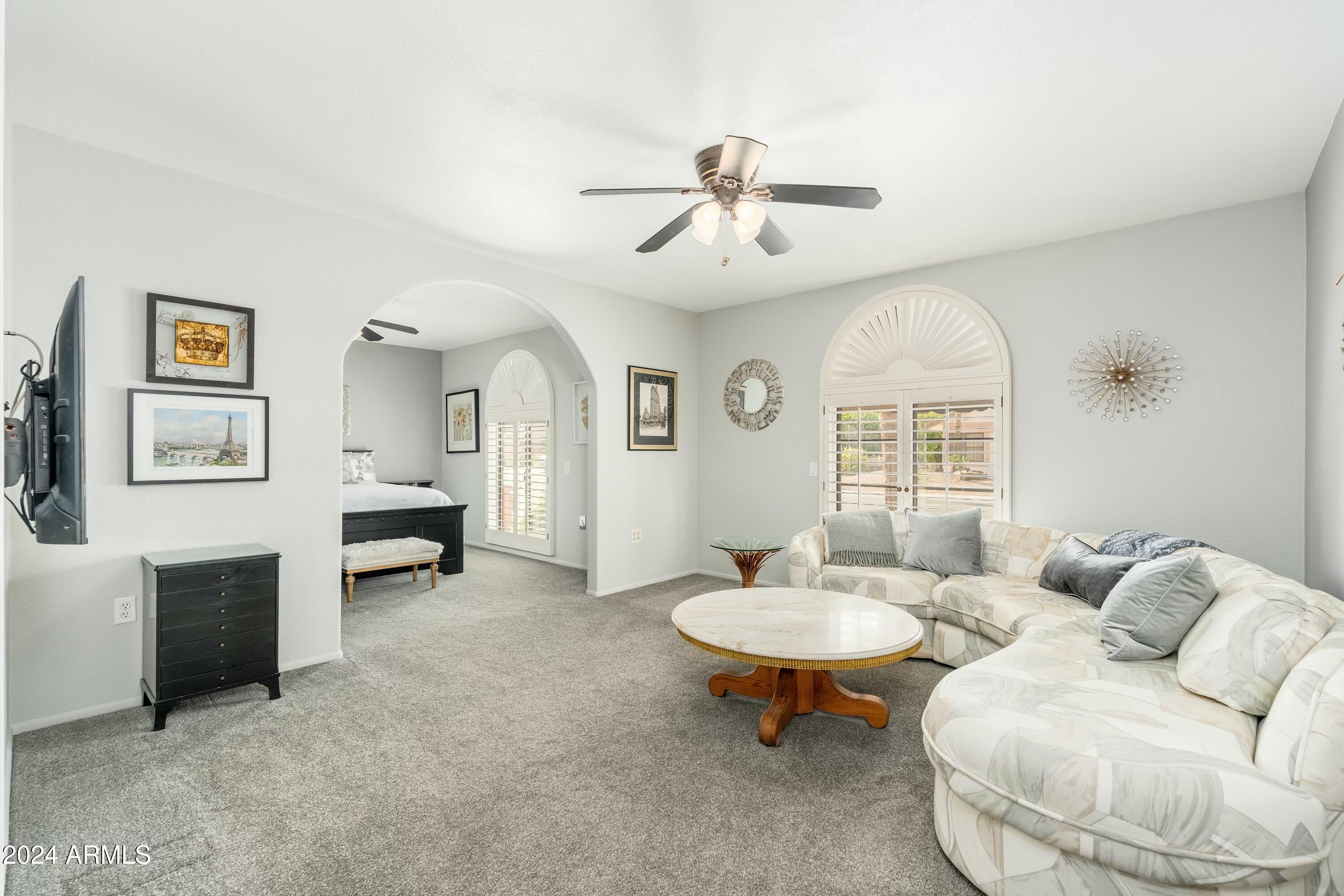 21015 N DESERT SANDS Drive
