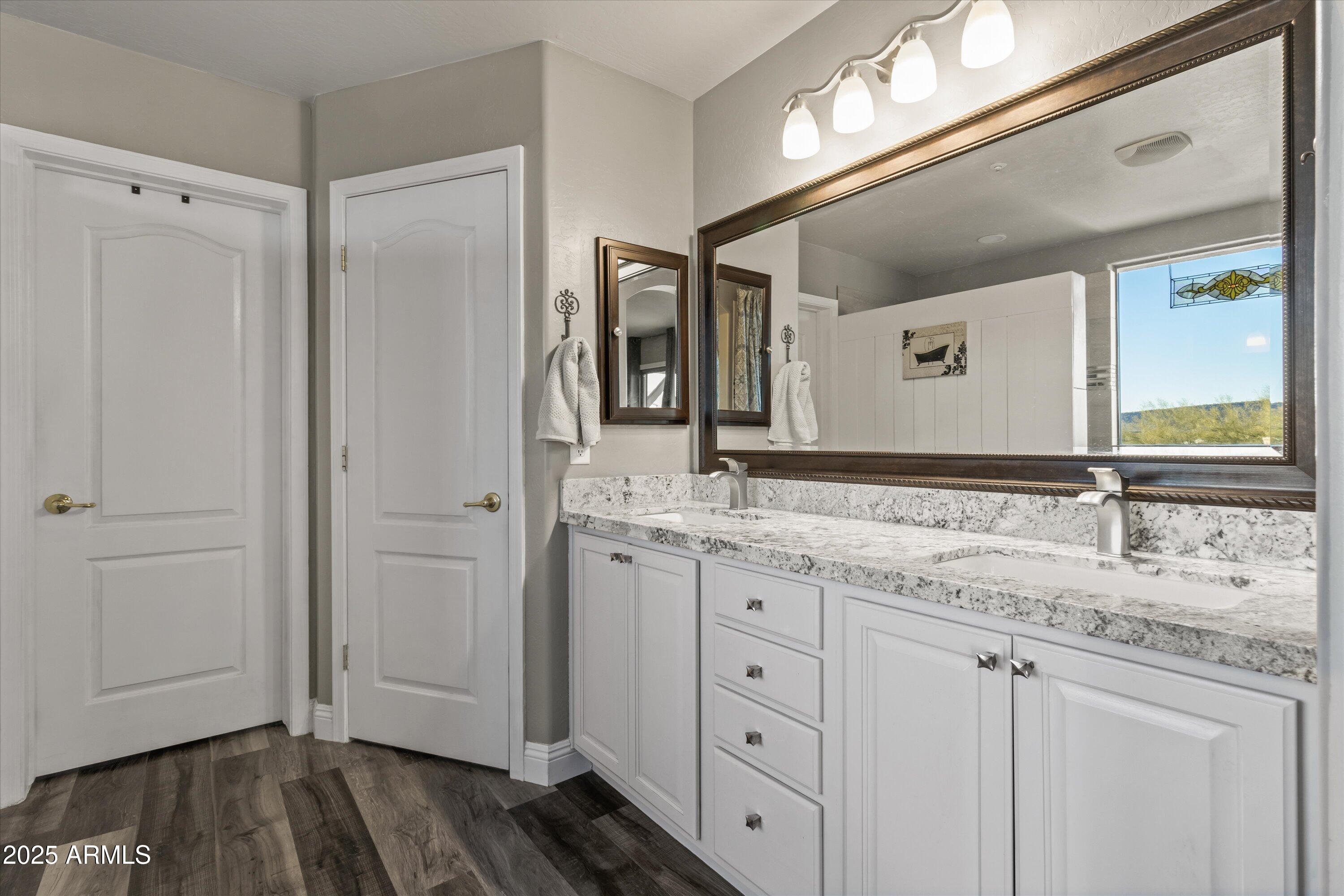 12682 W DESERT MIRAGE Drive