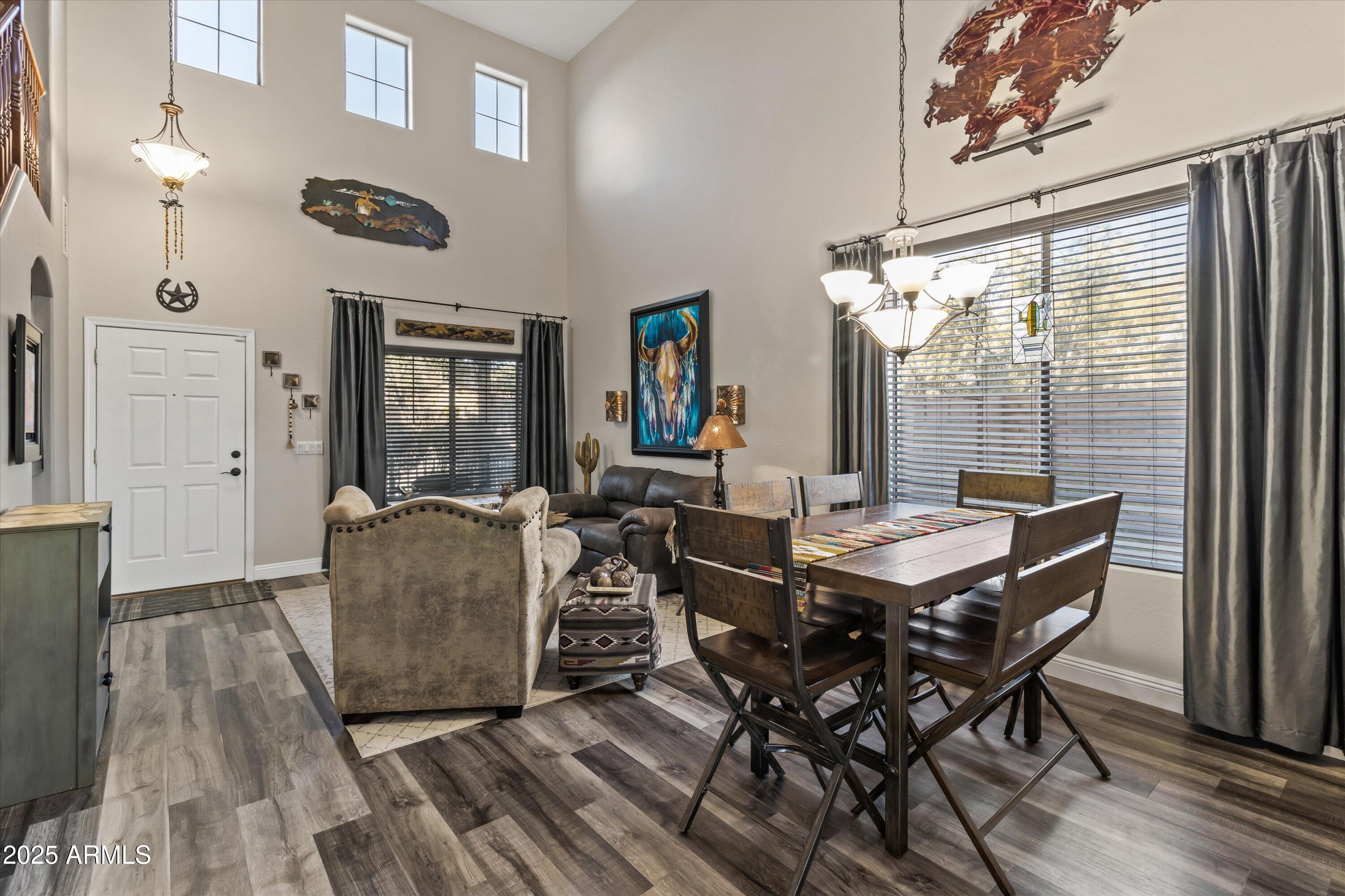 12682 W DESERT MIRAGE Drive