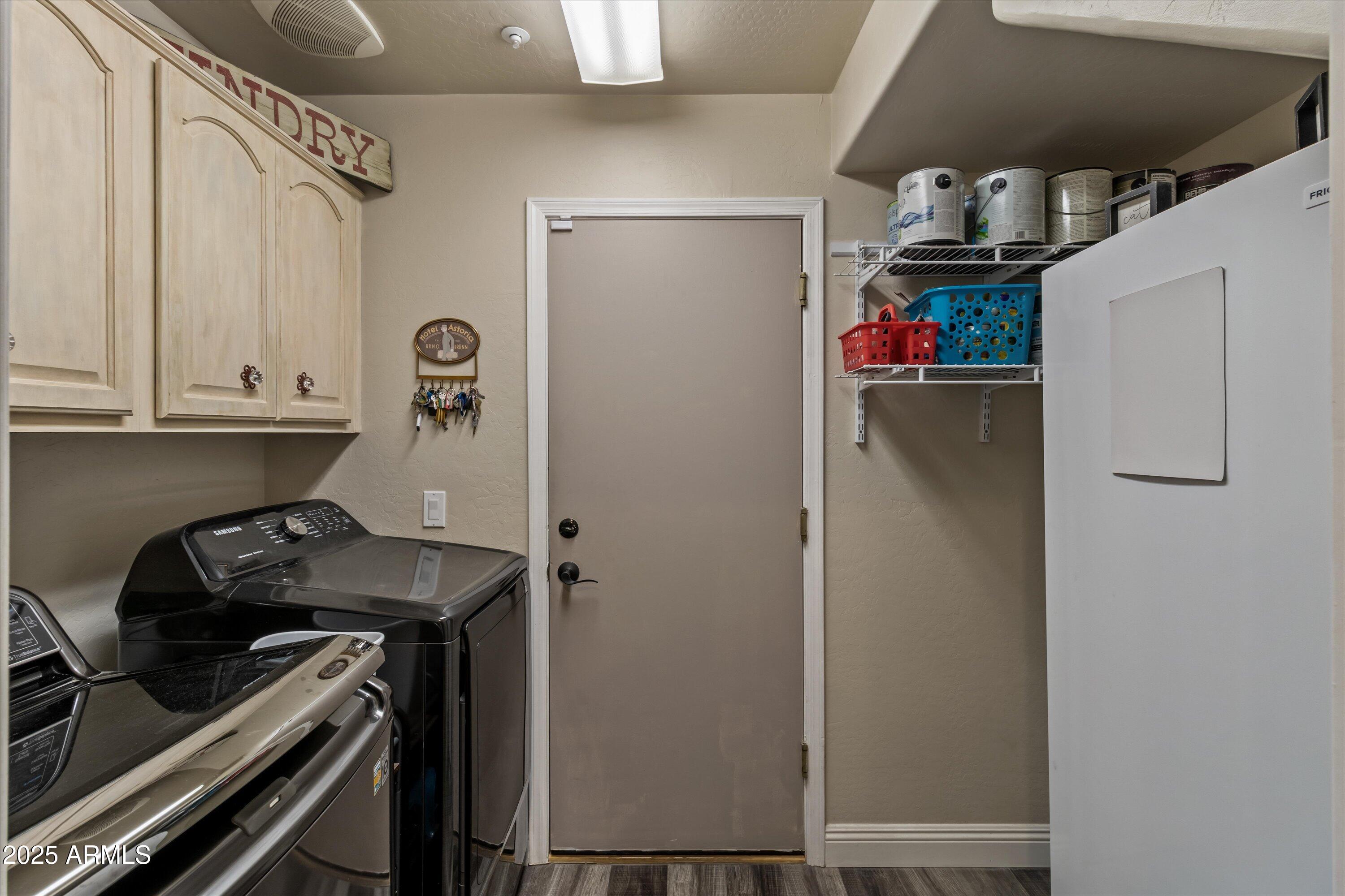 12682 W DESERT MIRAGE Drive