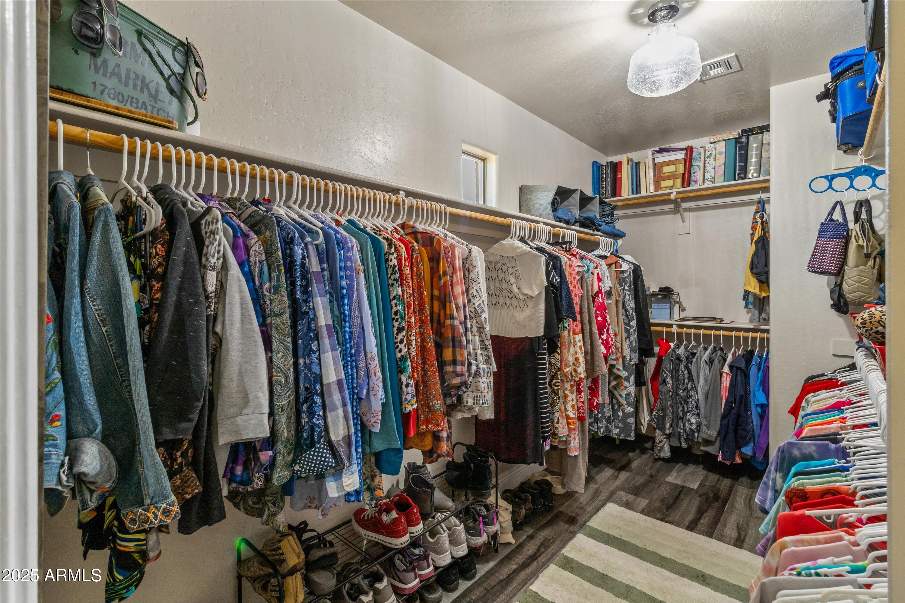 12682 W DESERT MIRAGE Drive