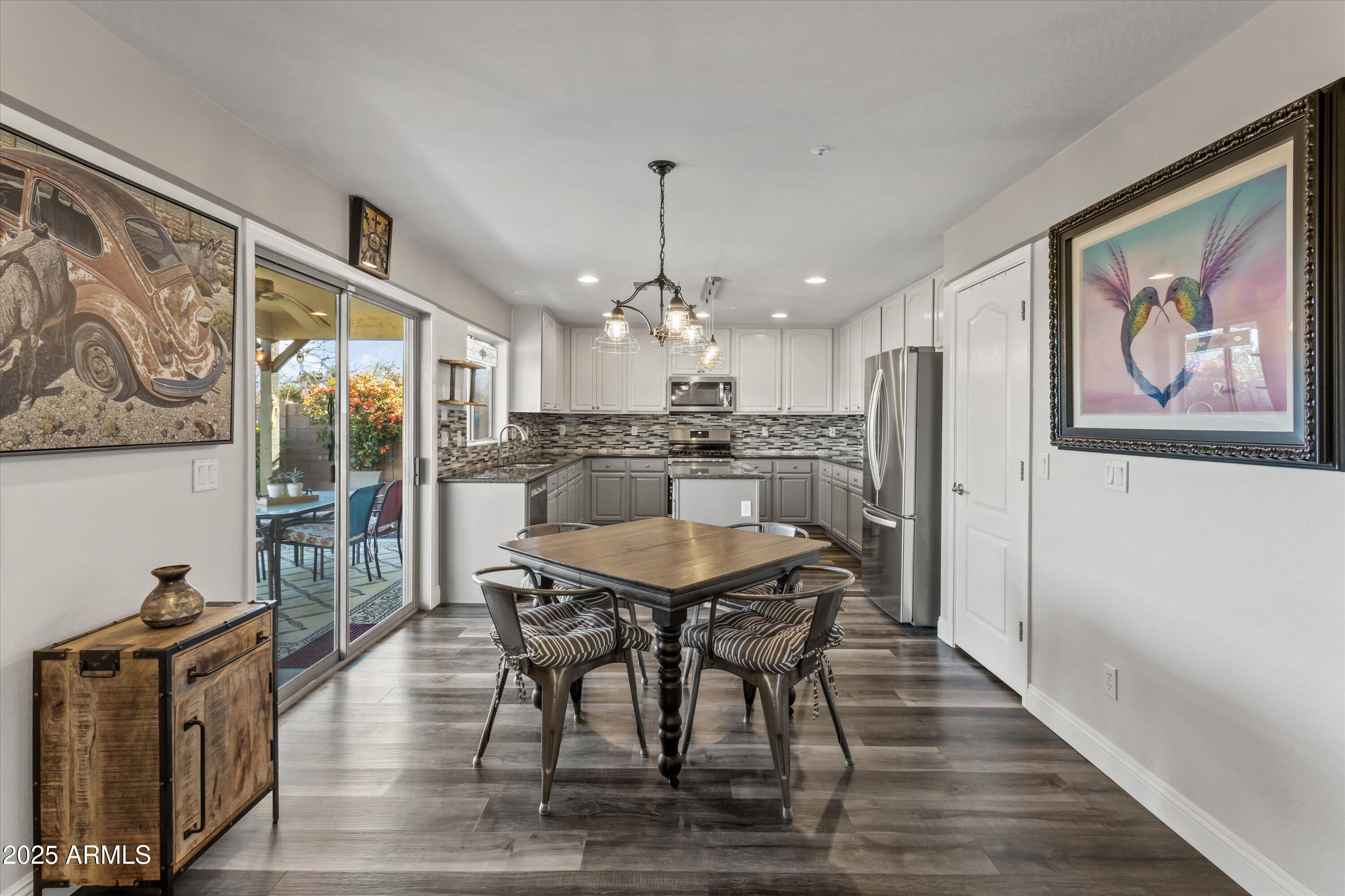 12682 W DESERT MIRAGE Drive