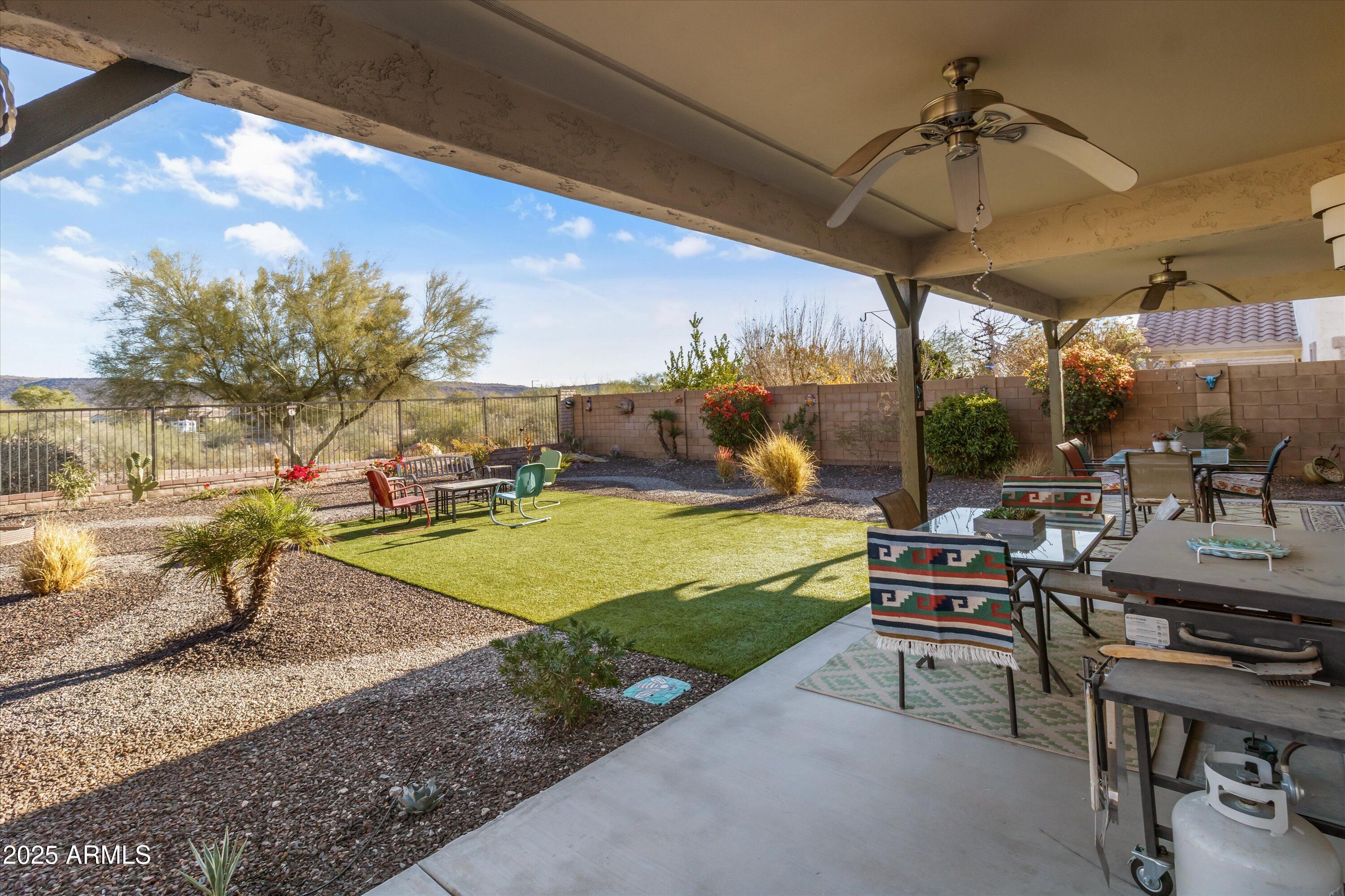 12682 W DESERT MIRAGE Drive