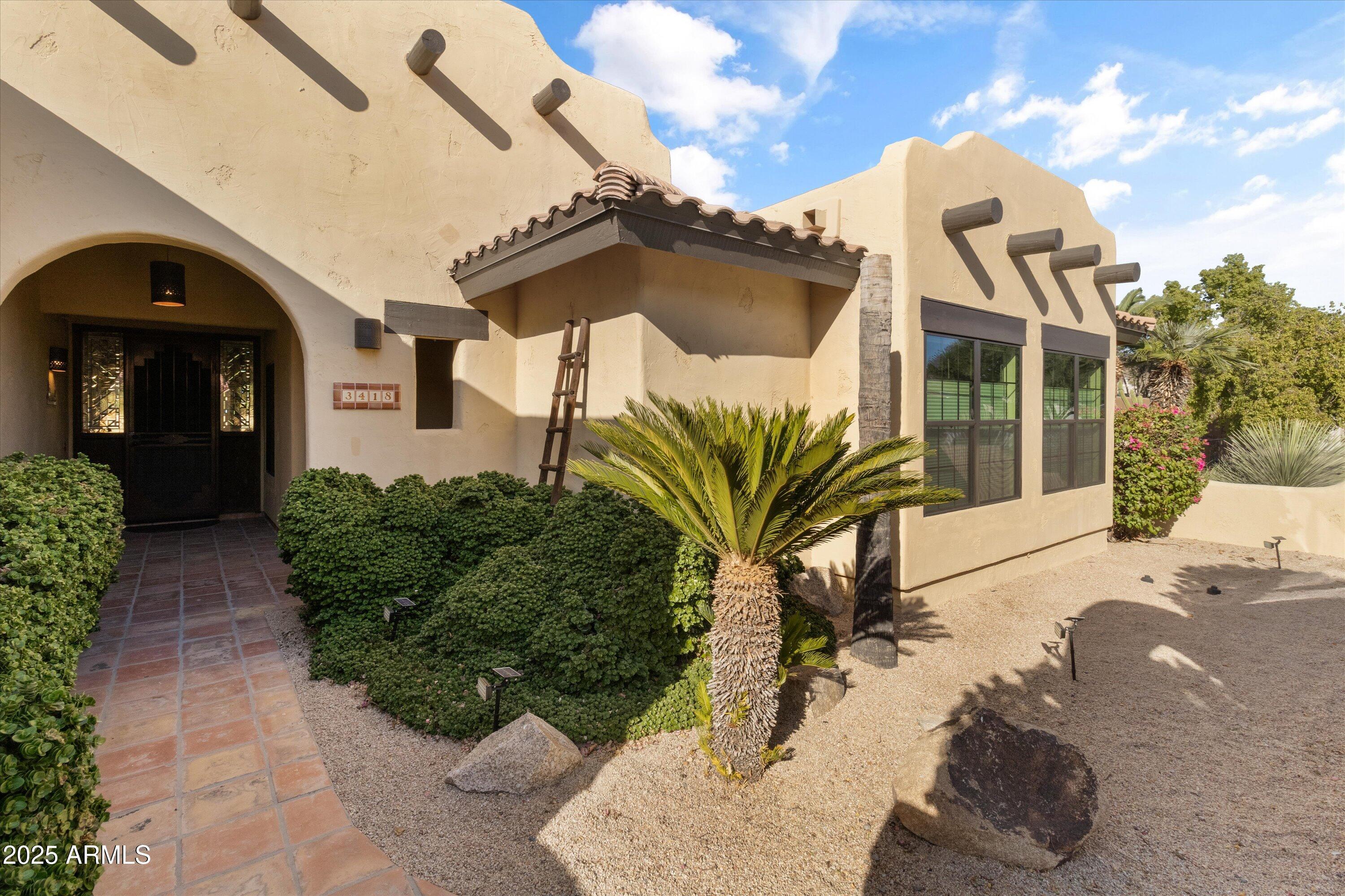 3418 E Las Rocas Drive