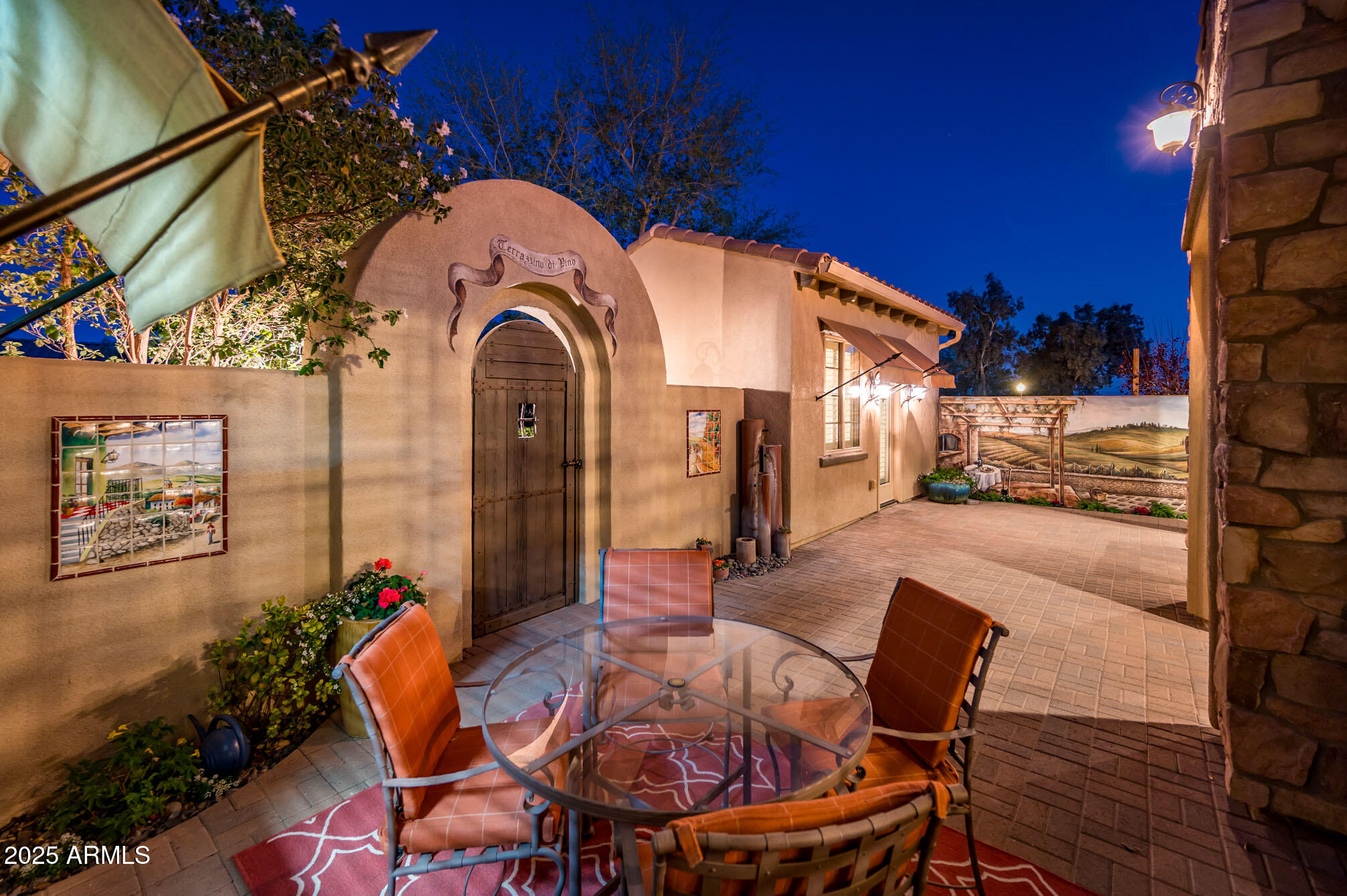 23116 N DEL MONTE Drive