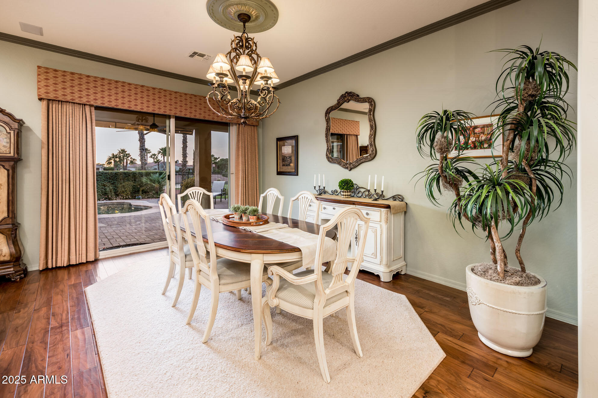 23116 N DEL MONTE Drive