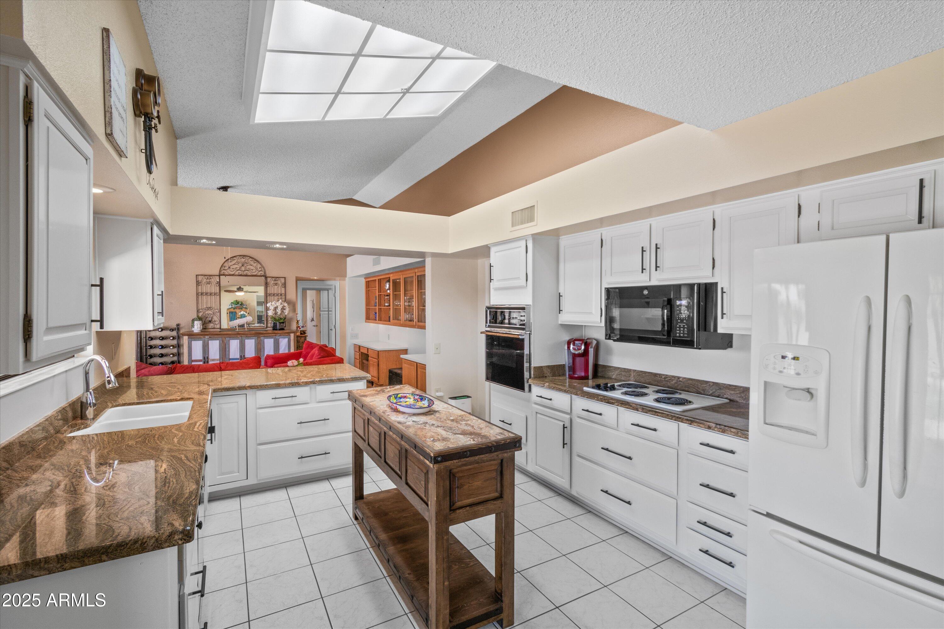 14422 W YOSEMITE Drive