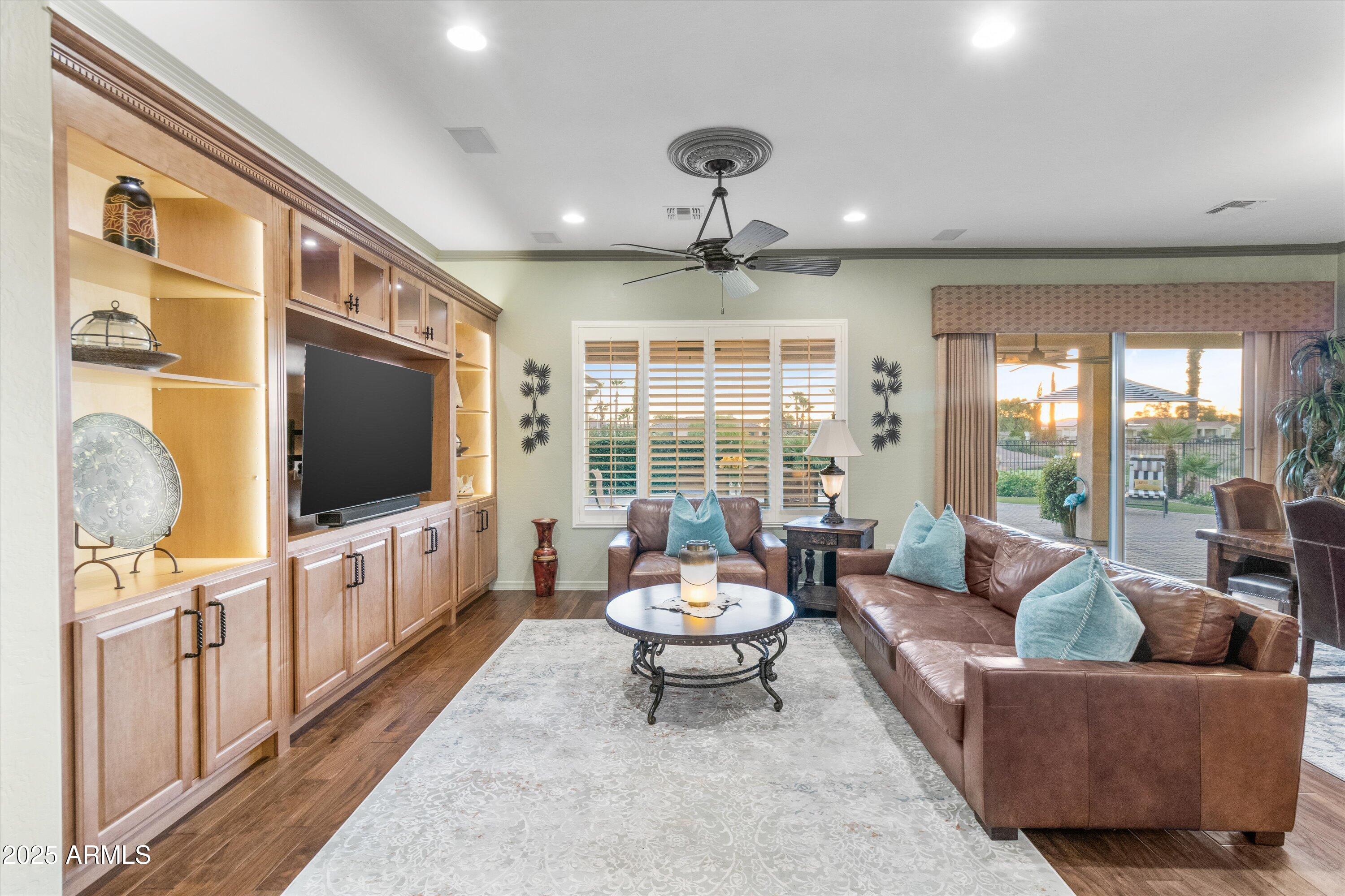 23116 N DEL MONTE Drive