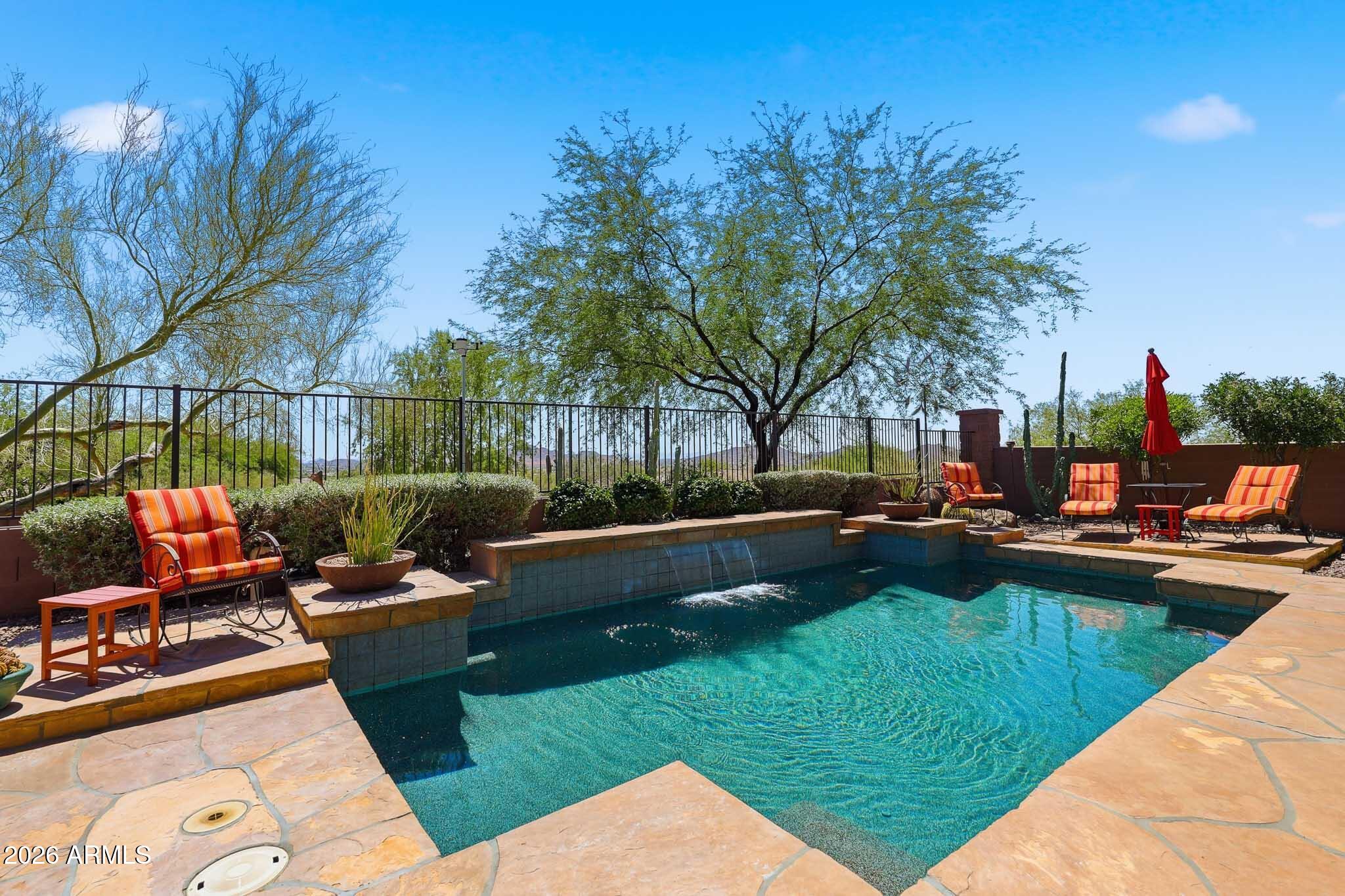2223 W HAZELHURST Court