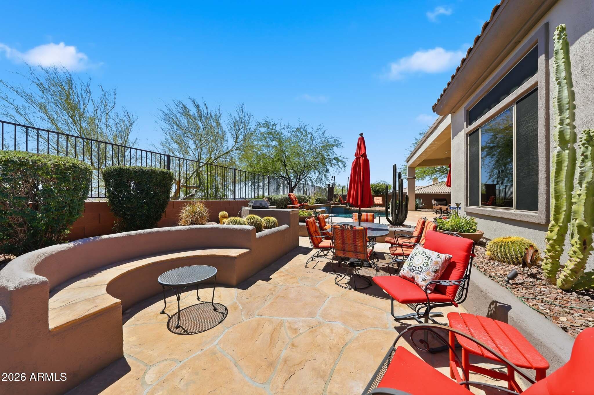 2223 W HAZELHURST Court