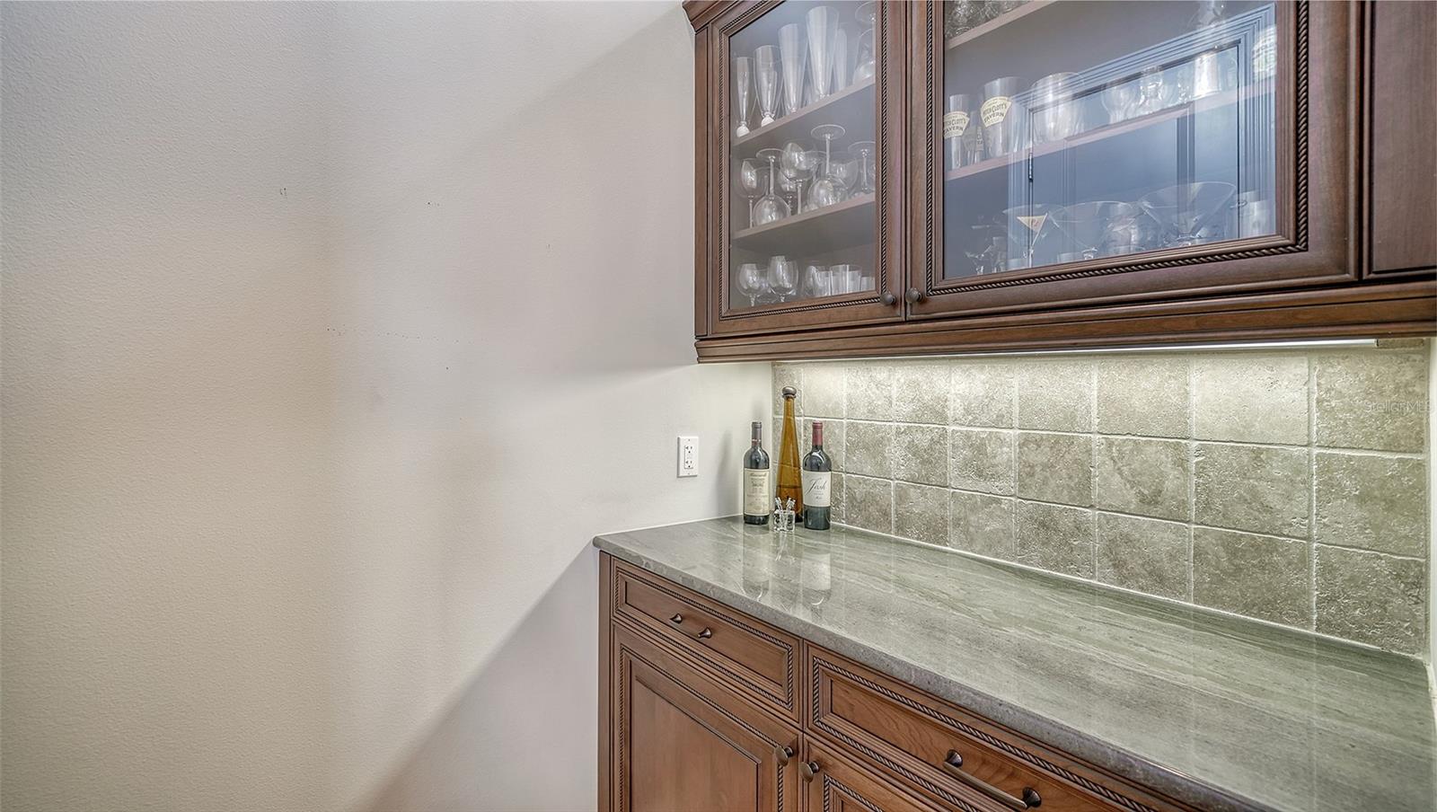 14717 LEOPARD CREEK PL