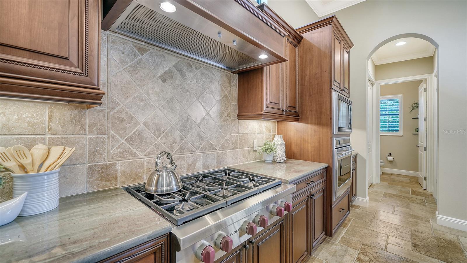 14717 LEOPARD CREEK PL