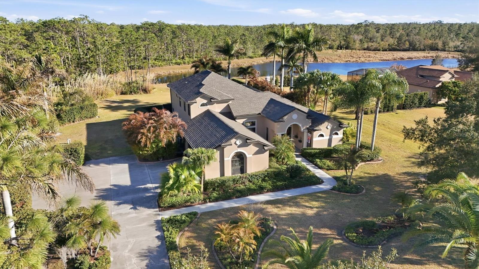 8242 SNOWY EGRET PL