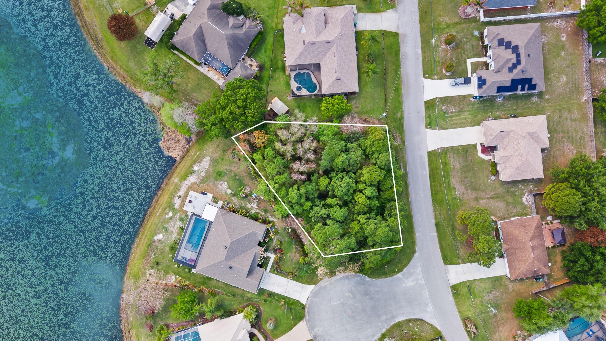 5902 NW Tyrol Court, Port St. Lucie