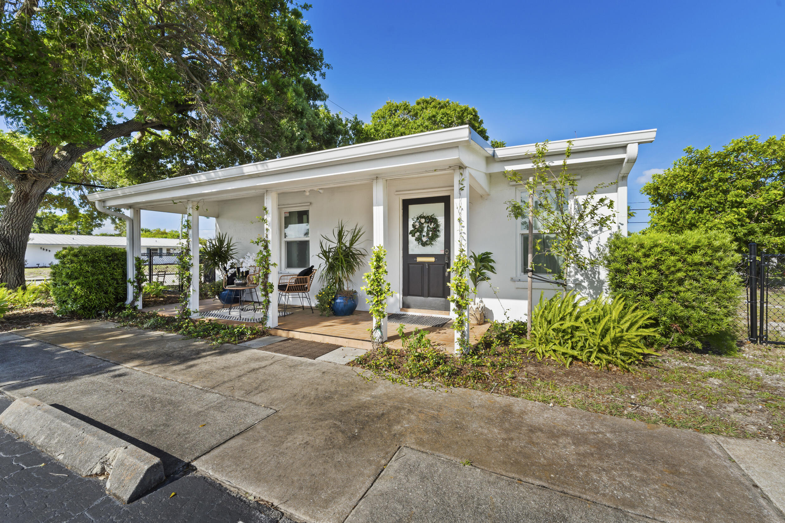 1324 16th Street