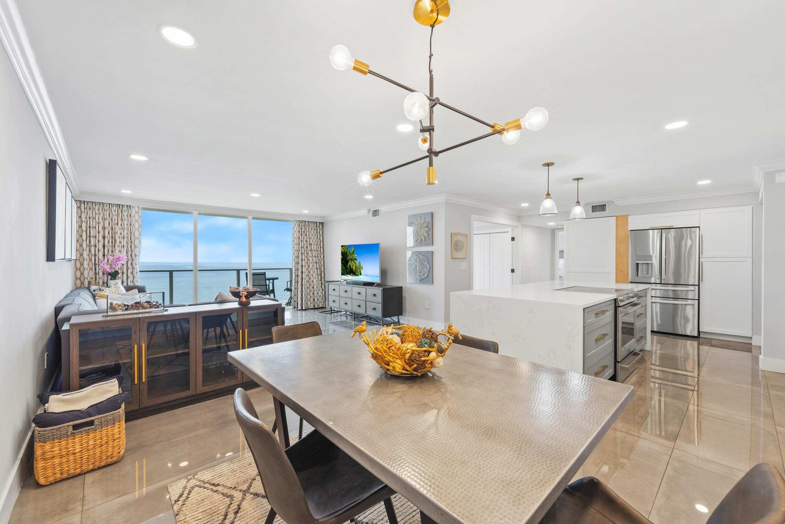 5440 N OCEAN Drive 1404