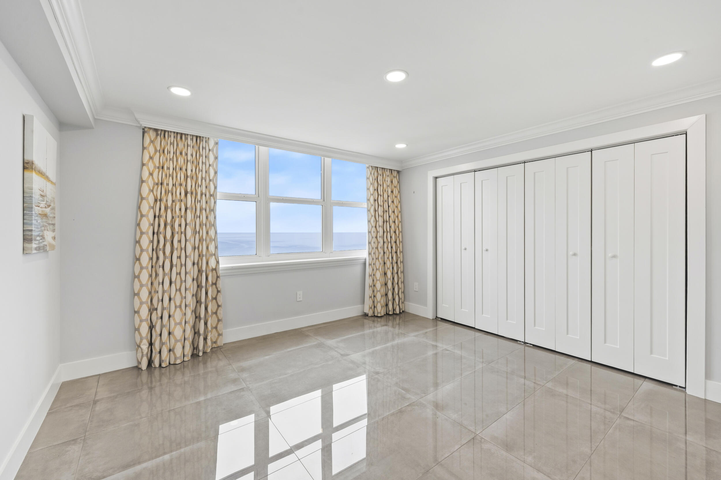 5440 N OCEAN Drive 1404