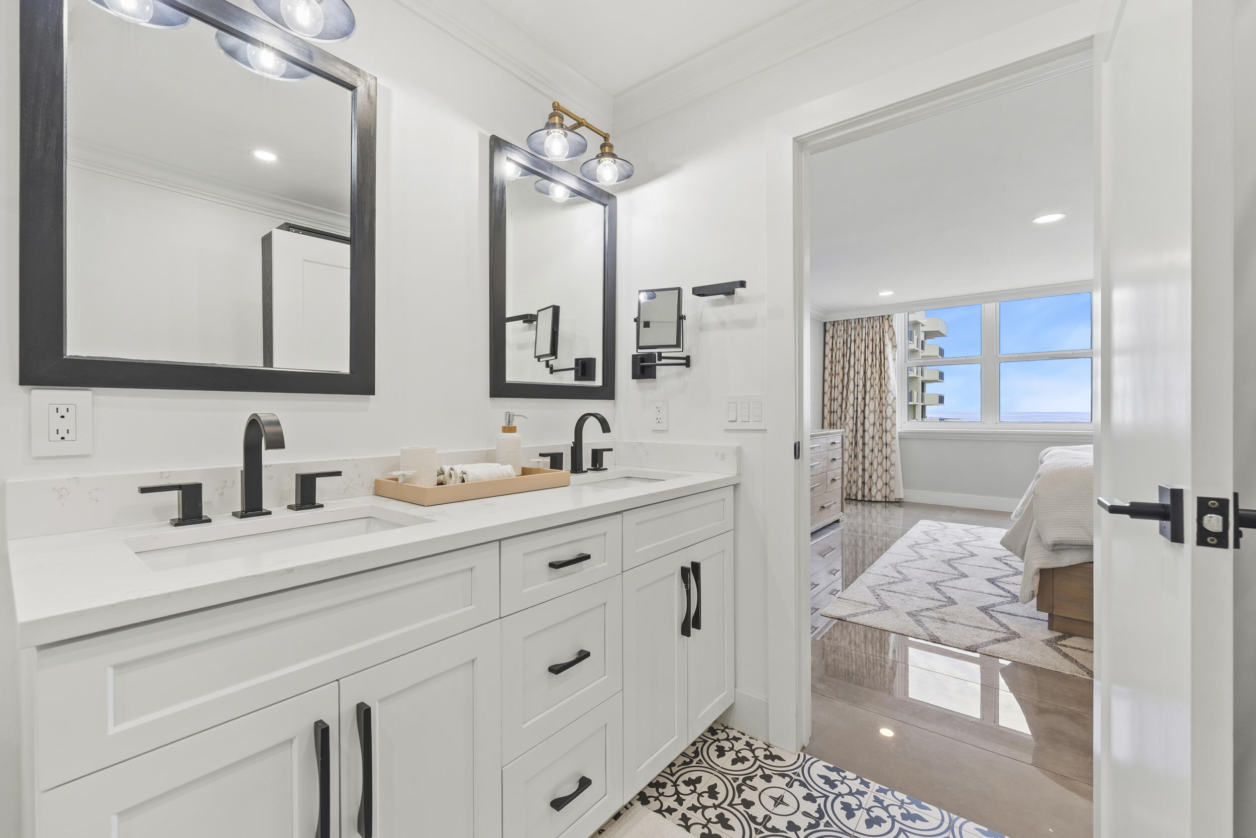 5440 N OCEAN Drive 1404