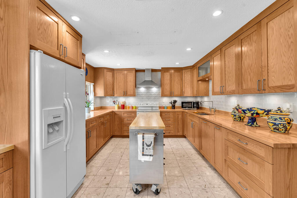 2624 SW 107TH Court