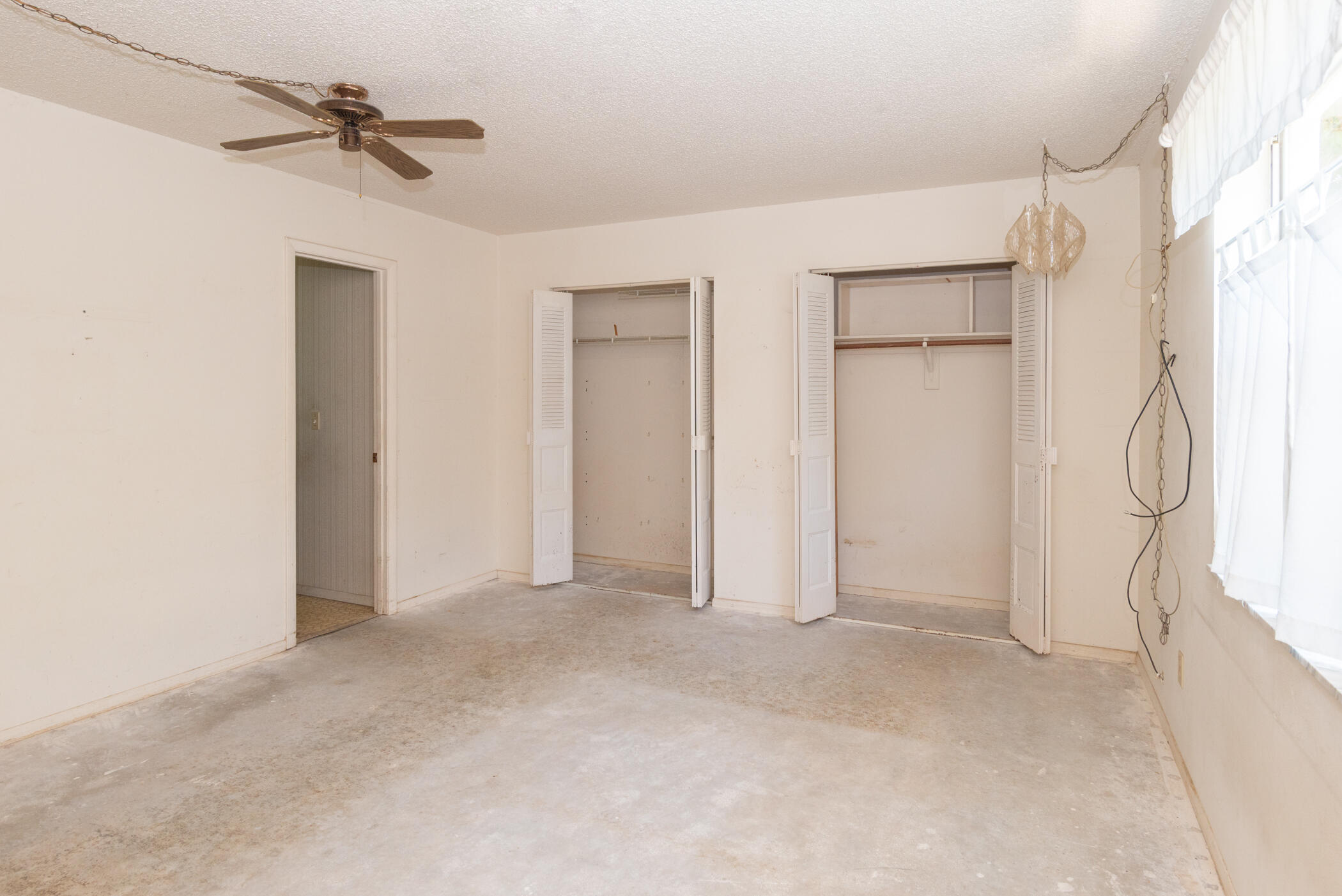 8045 45th Way N