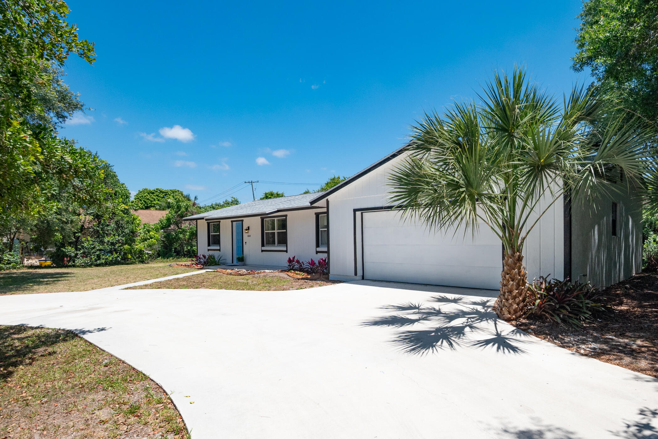 8045 45th Way N