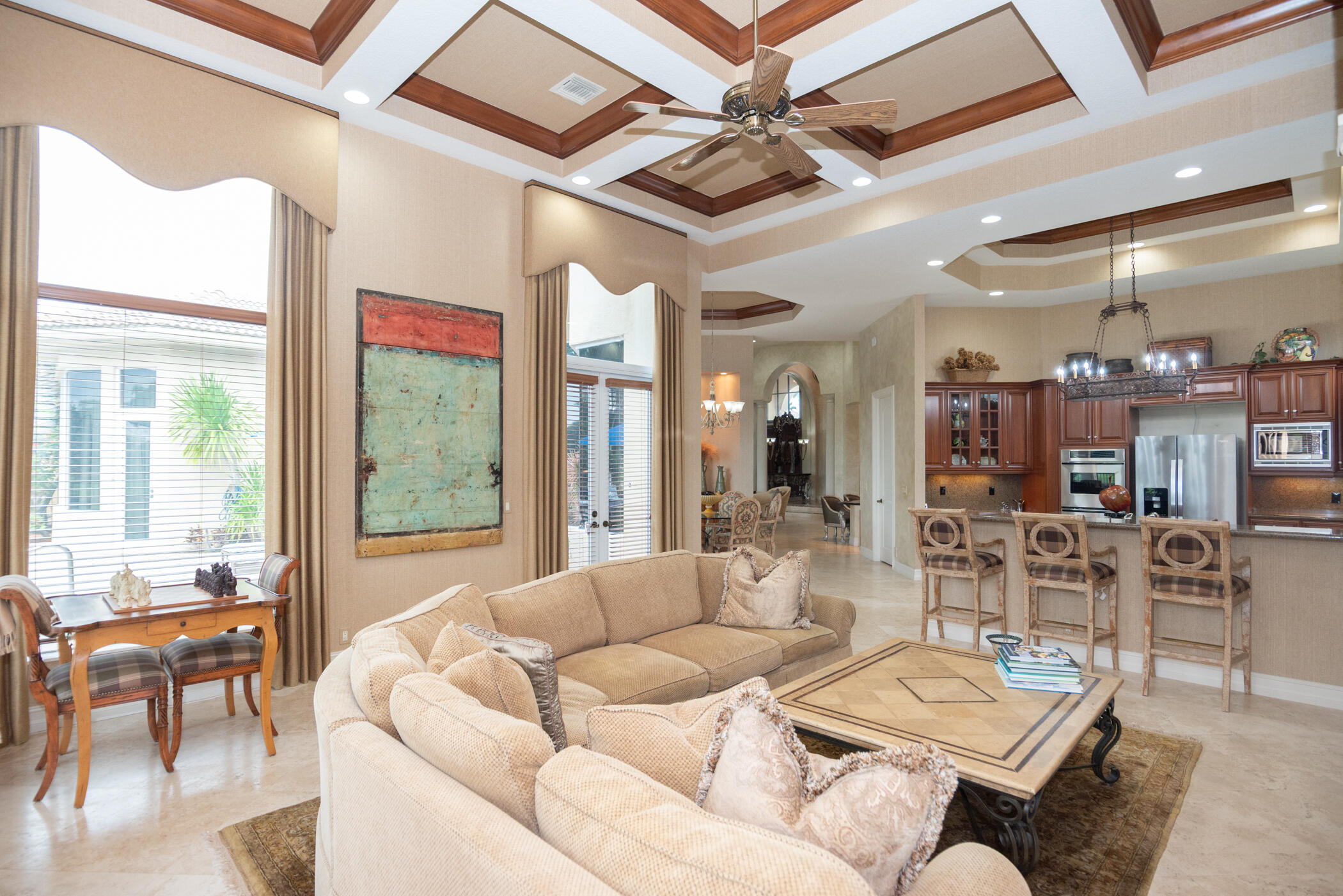123 Grand Palm Way