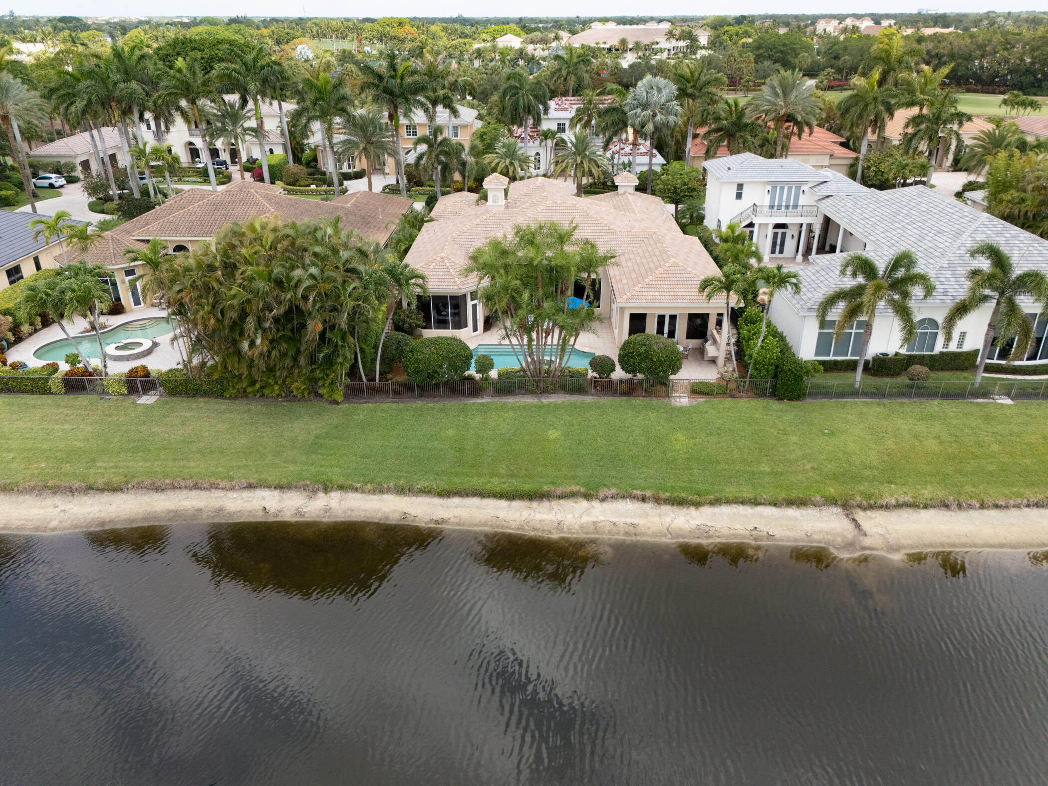 123 Grand Palm Way