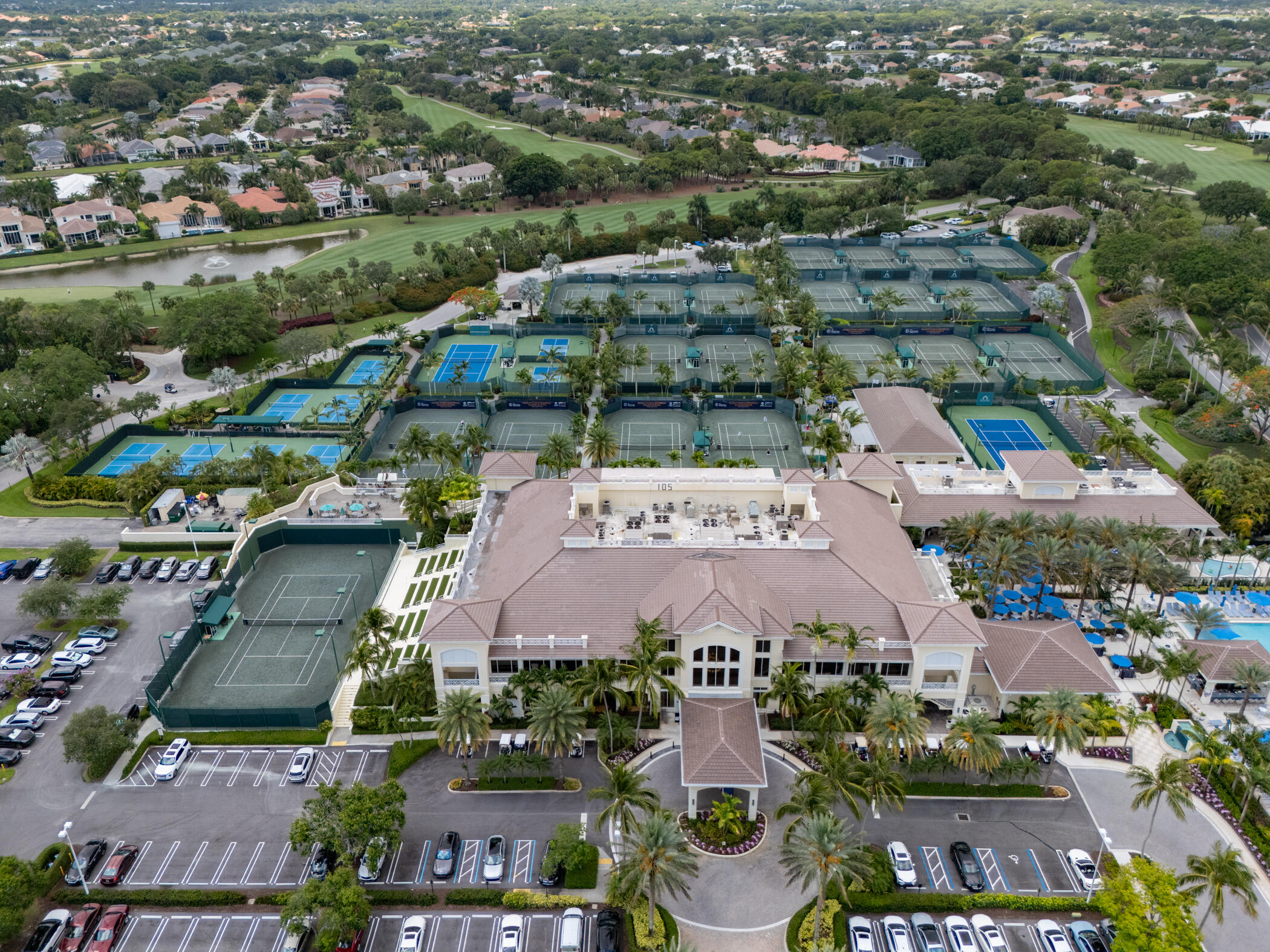 123 Grand Palm Way